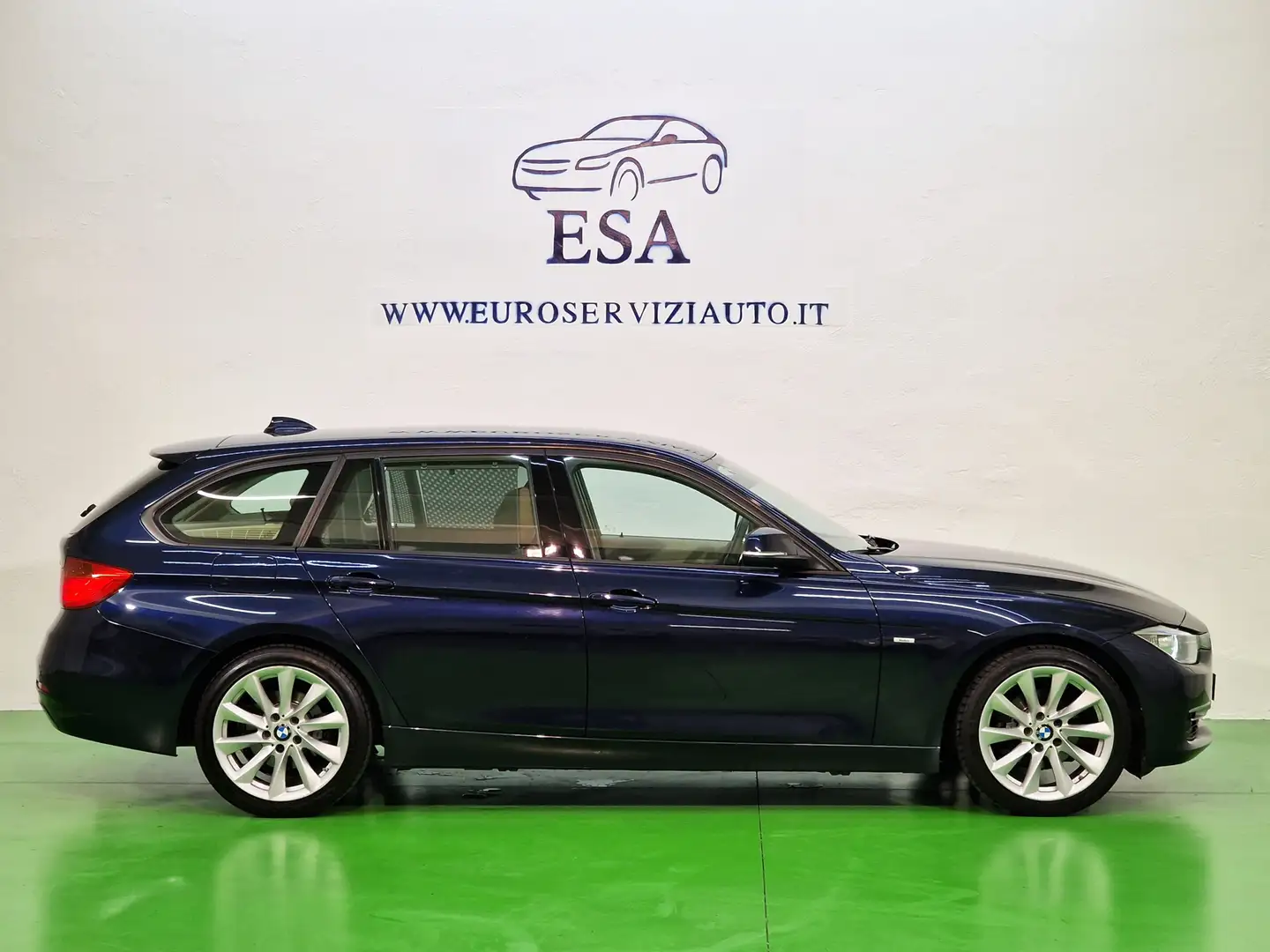BMW 320 modern Azul - 2