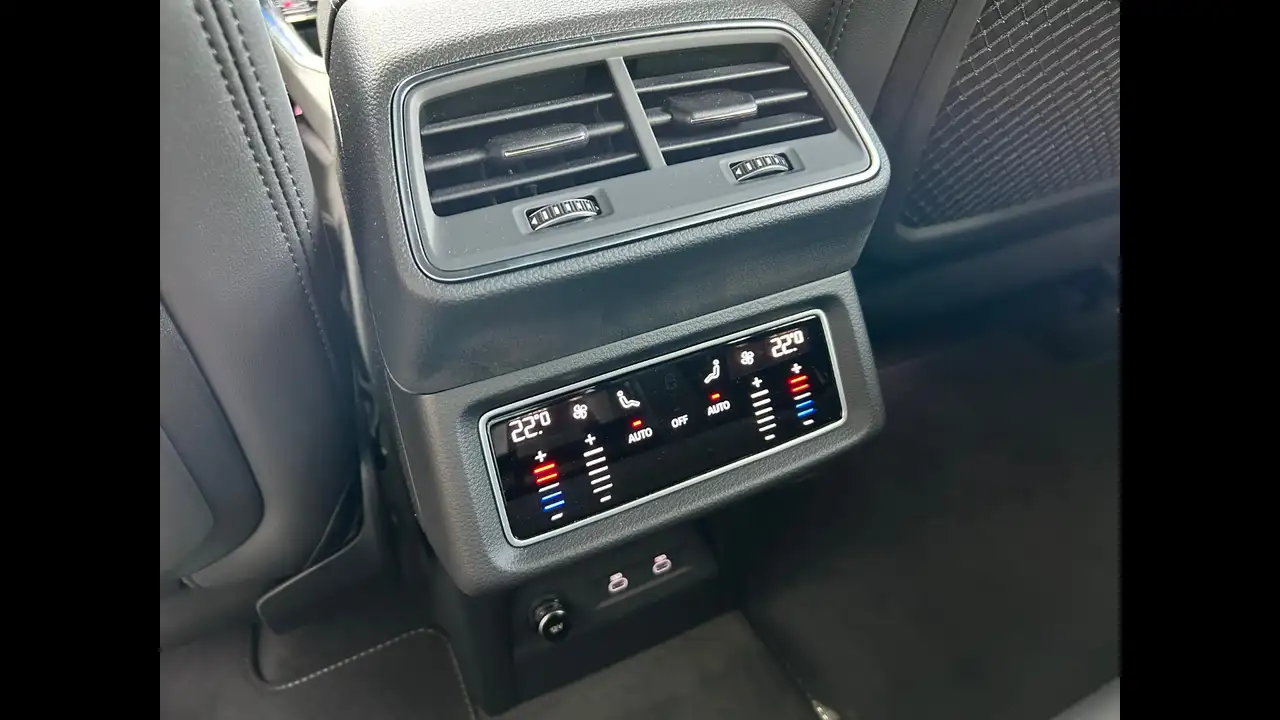 Audi Q8 50 quattro, миниатюра 12