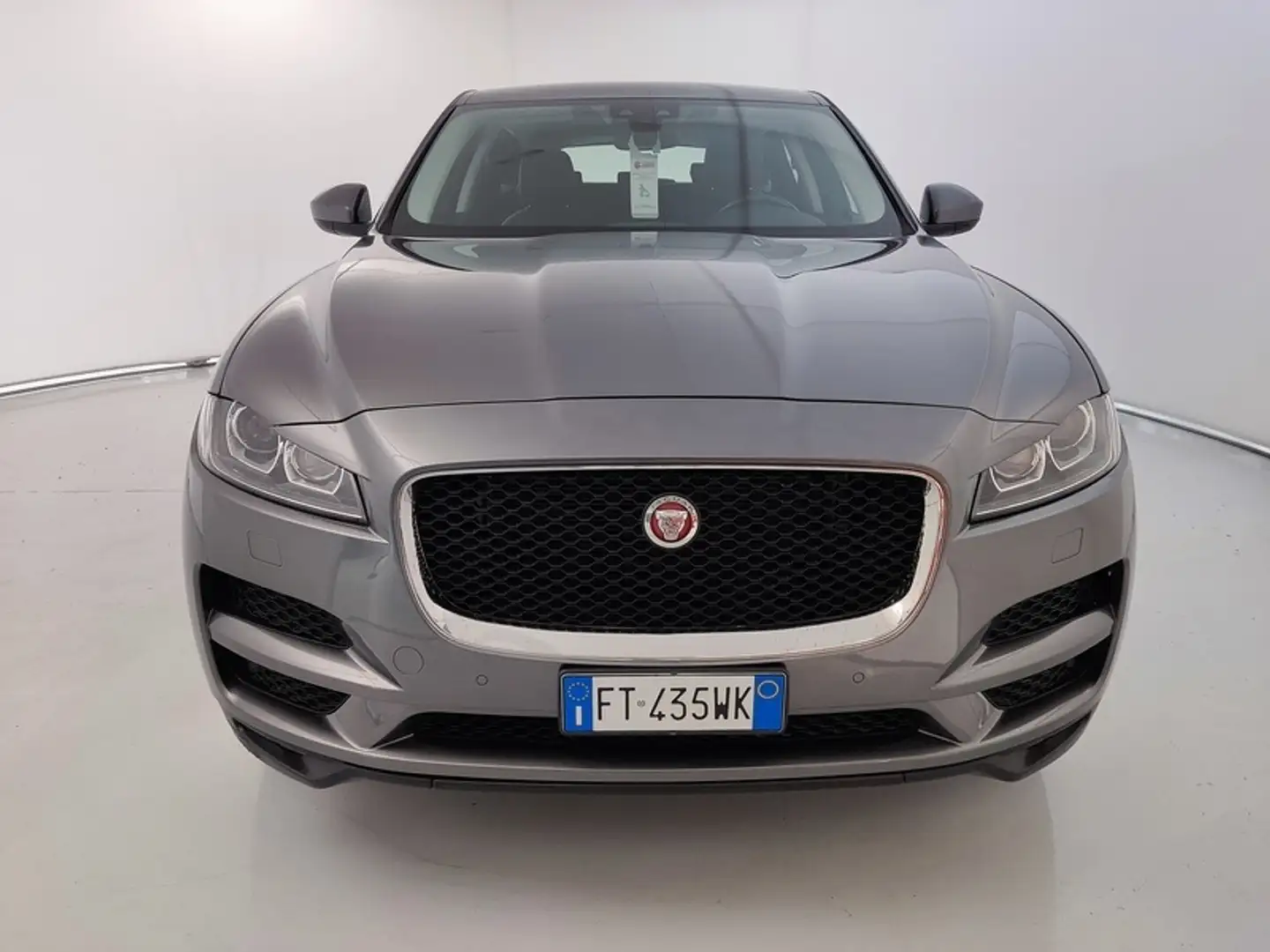 Jaguar F-Pace 2.0 D I4 Prestige Gris - 2