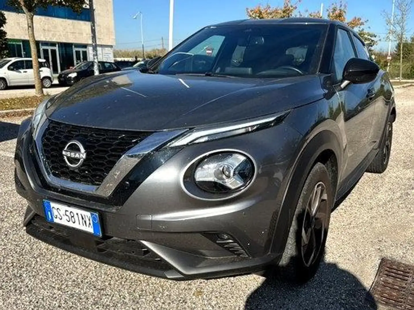Nissan Juke 1.0 114Cv N-Connecta Navi Cam UNIPRO IVA DEDUCIB. Grijs - 1
