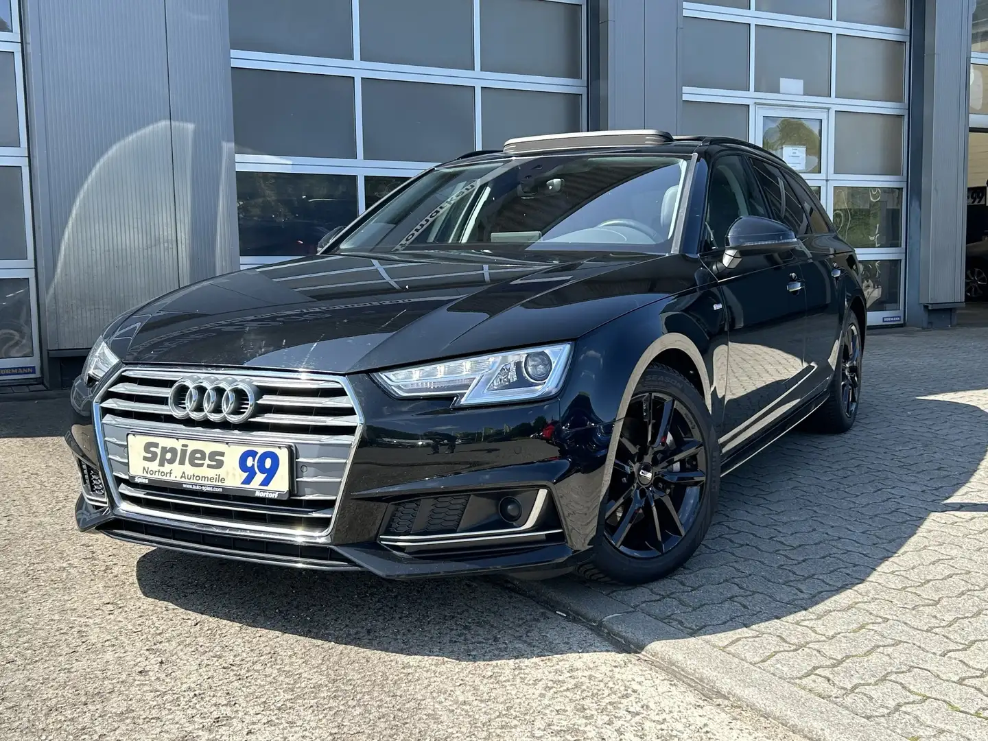 Audi A4 Avant Design Ultra Xenon Shz ACC PDC R-Kamera Schwarz - 2