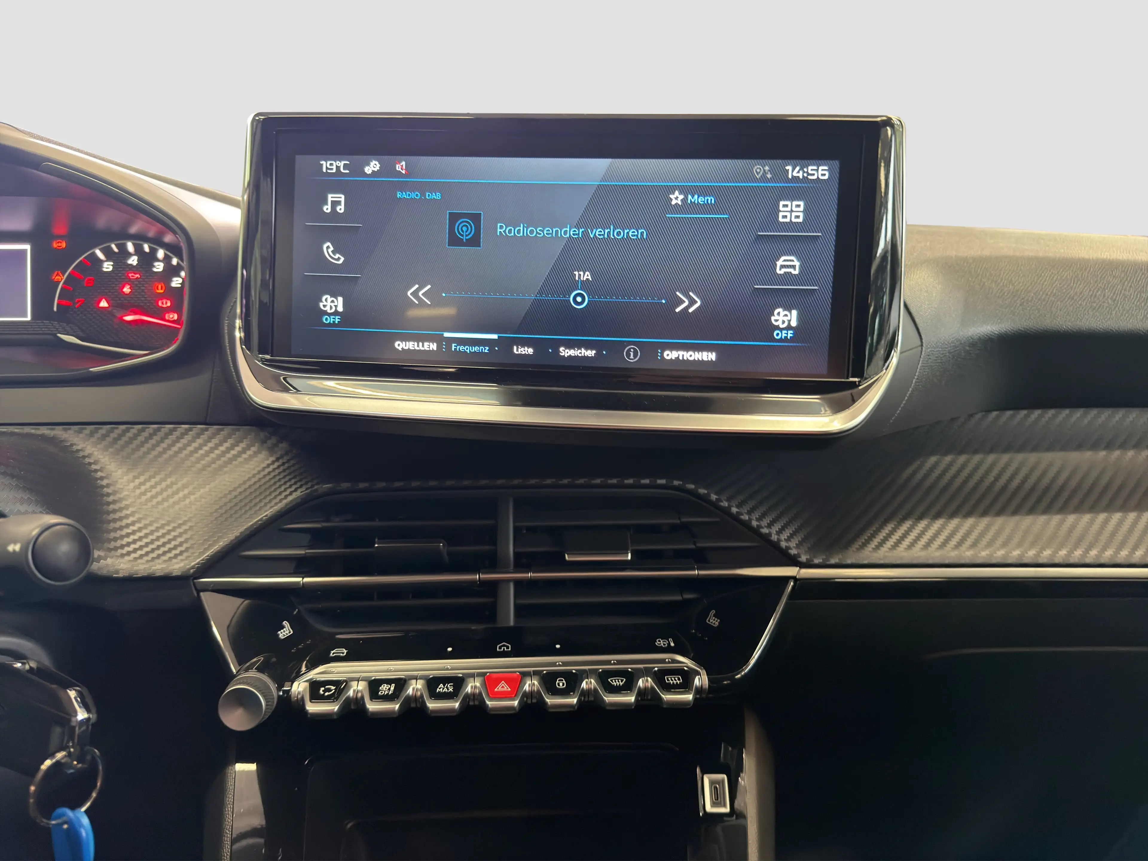 Peugeot 208 208 STYLE 100 1,2 — photo 12
