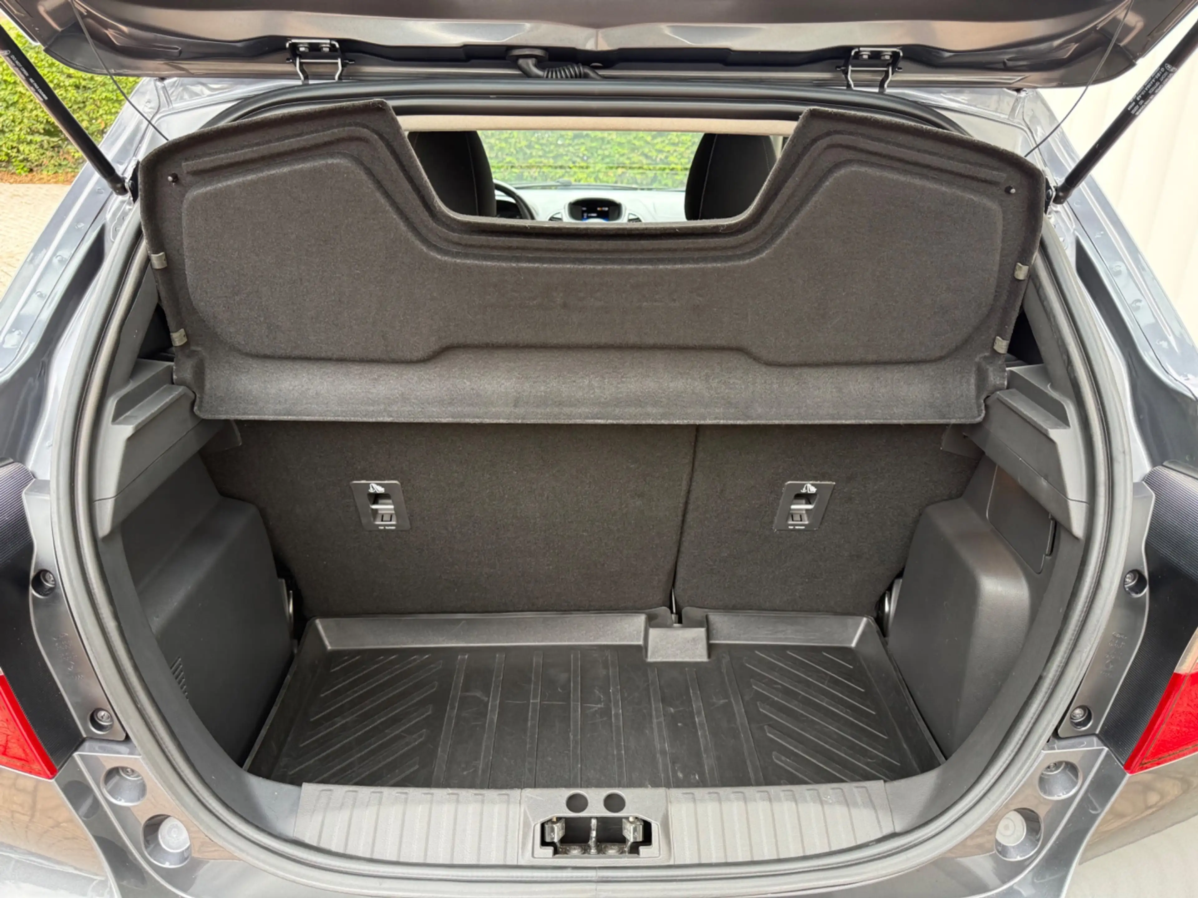 Ford Ka/Ka+ 1.2 Trend Ultimate, Airco, PDC, Bluetooth, Dealer — photo 8