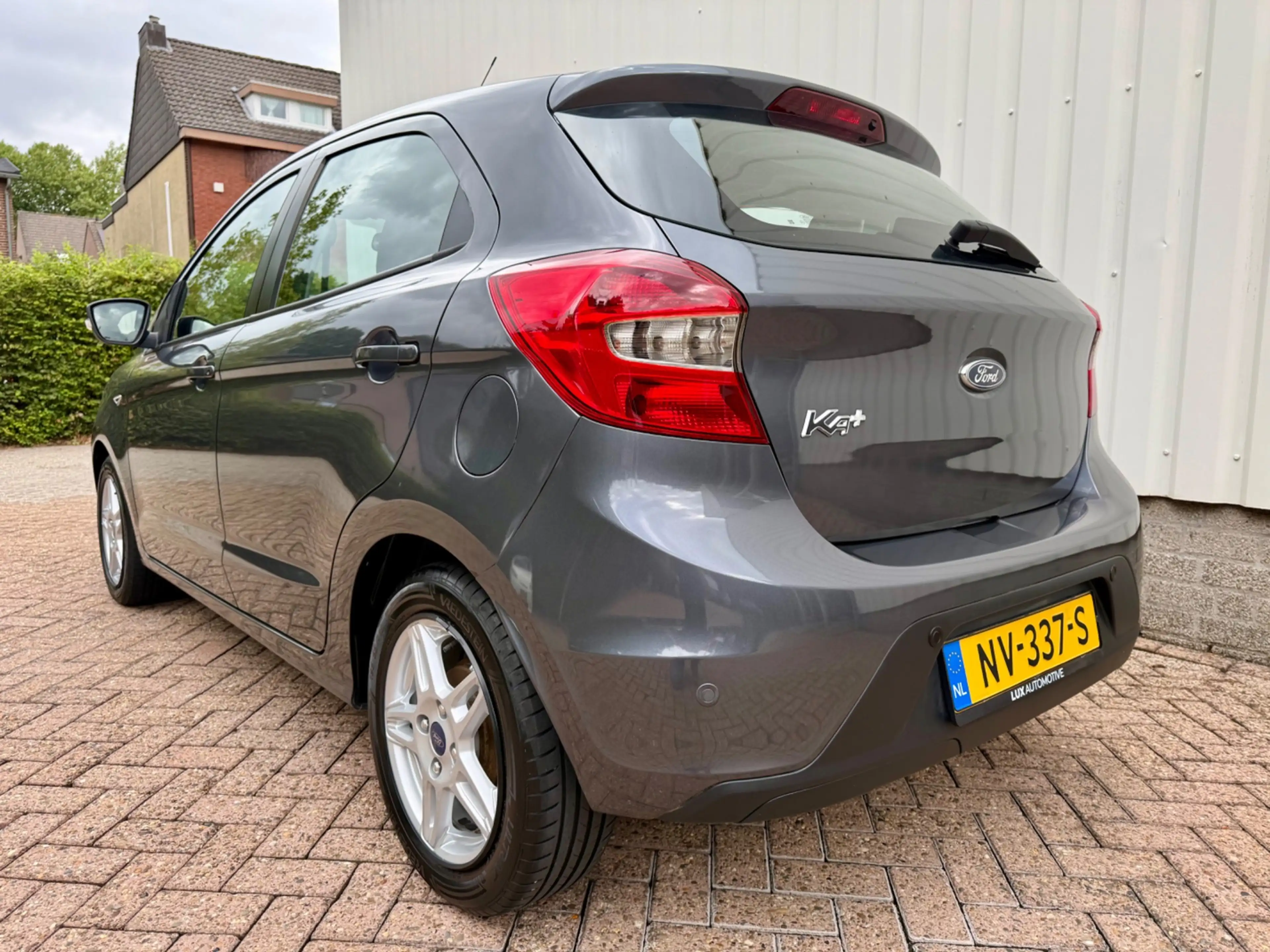 Ford Ka/Ka+ 1.2 Trend Ultimate, Airco, PDC, Bluetooth, Dealer — photo 39