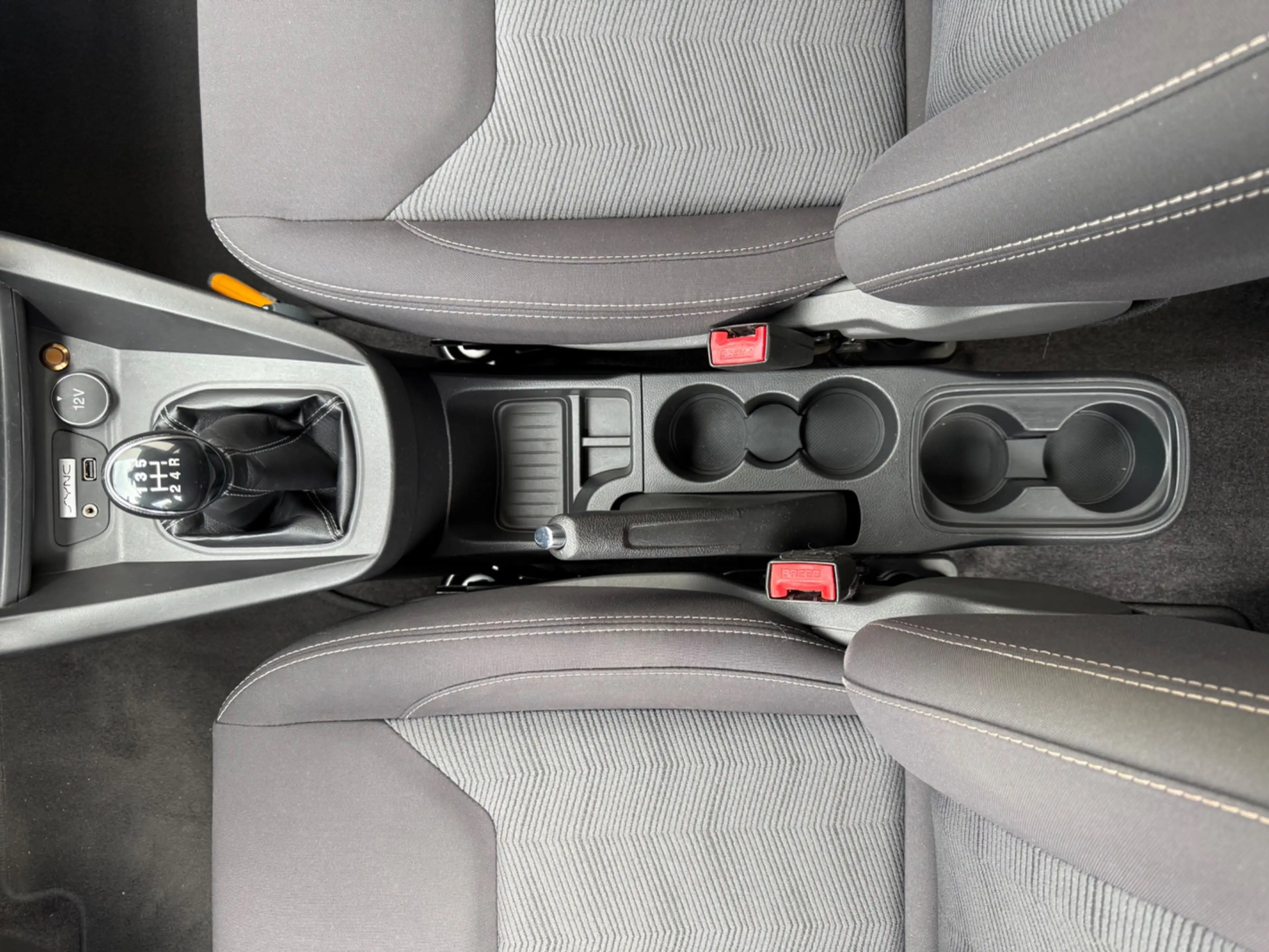Ford Ka/Ka+ 1.2 Trend Ultimate, Airco, PDC, Bluetooth, Dealer — photo 45