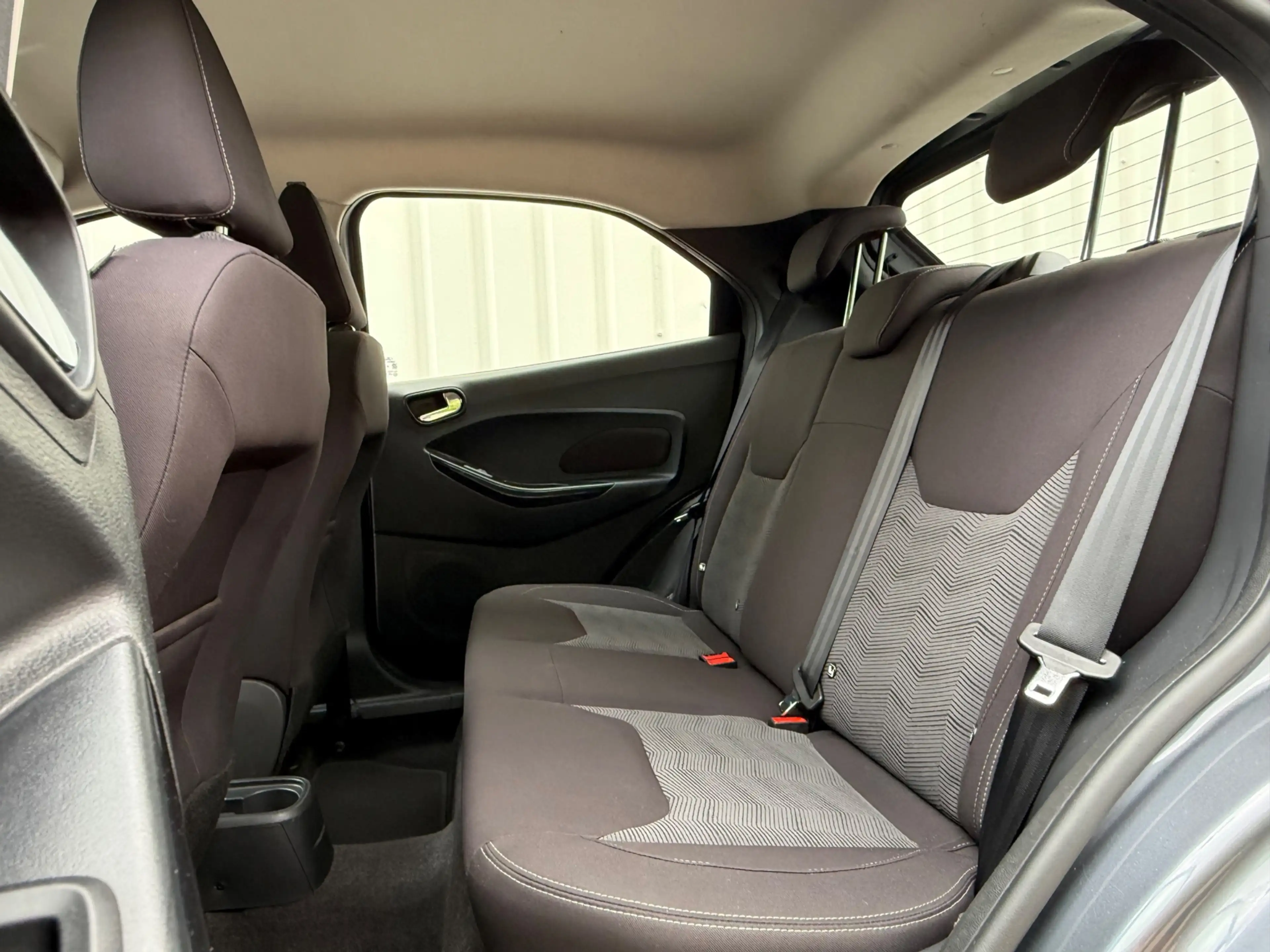 Ford Ka/Ka+ 1.2 Trend Ultimate, Airco, PDC, Bluetooth, Dealer — photo 34