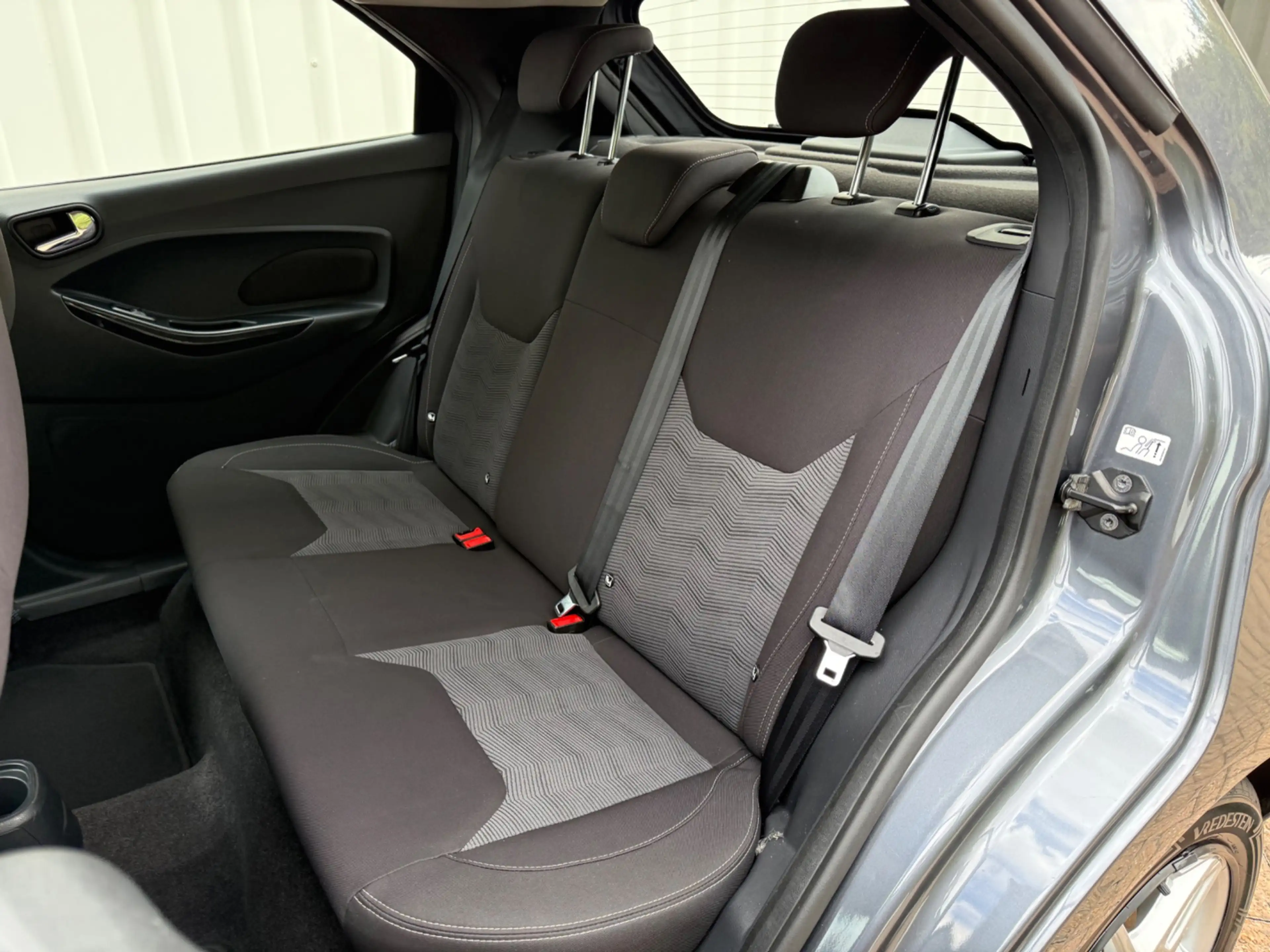 Ford Ka/Ka+ 1.2 Trend Ultimate, Airco, PDC, Bluetooth, Dealer — photo 7