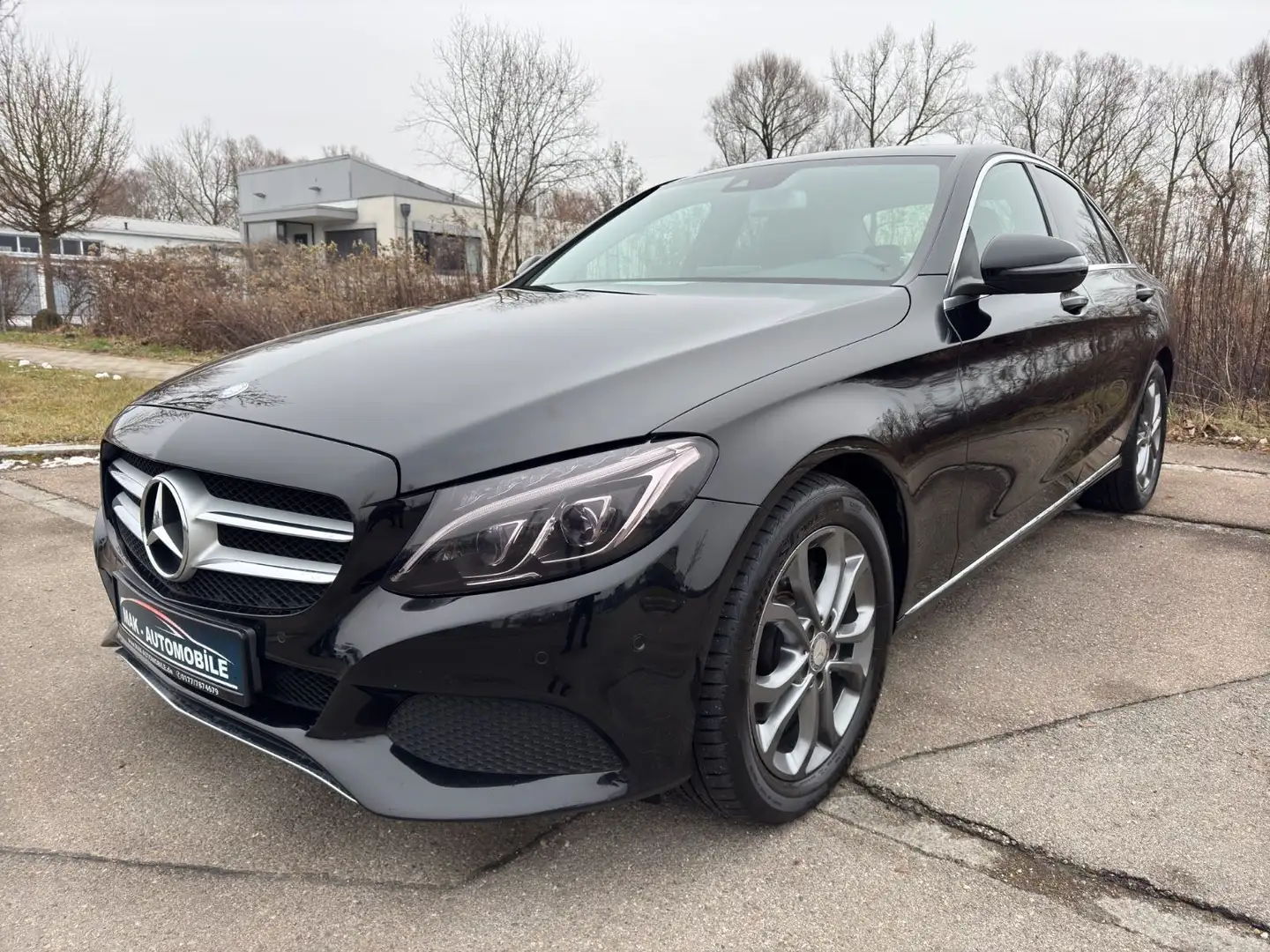 Mercedes-Benz C 220 d BlueTec Lim 7G-Tr. AHK COMAND LED NAVI Nero - 1