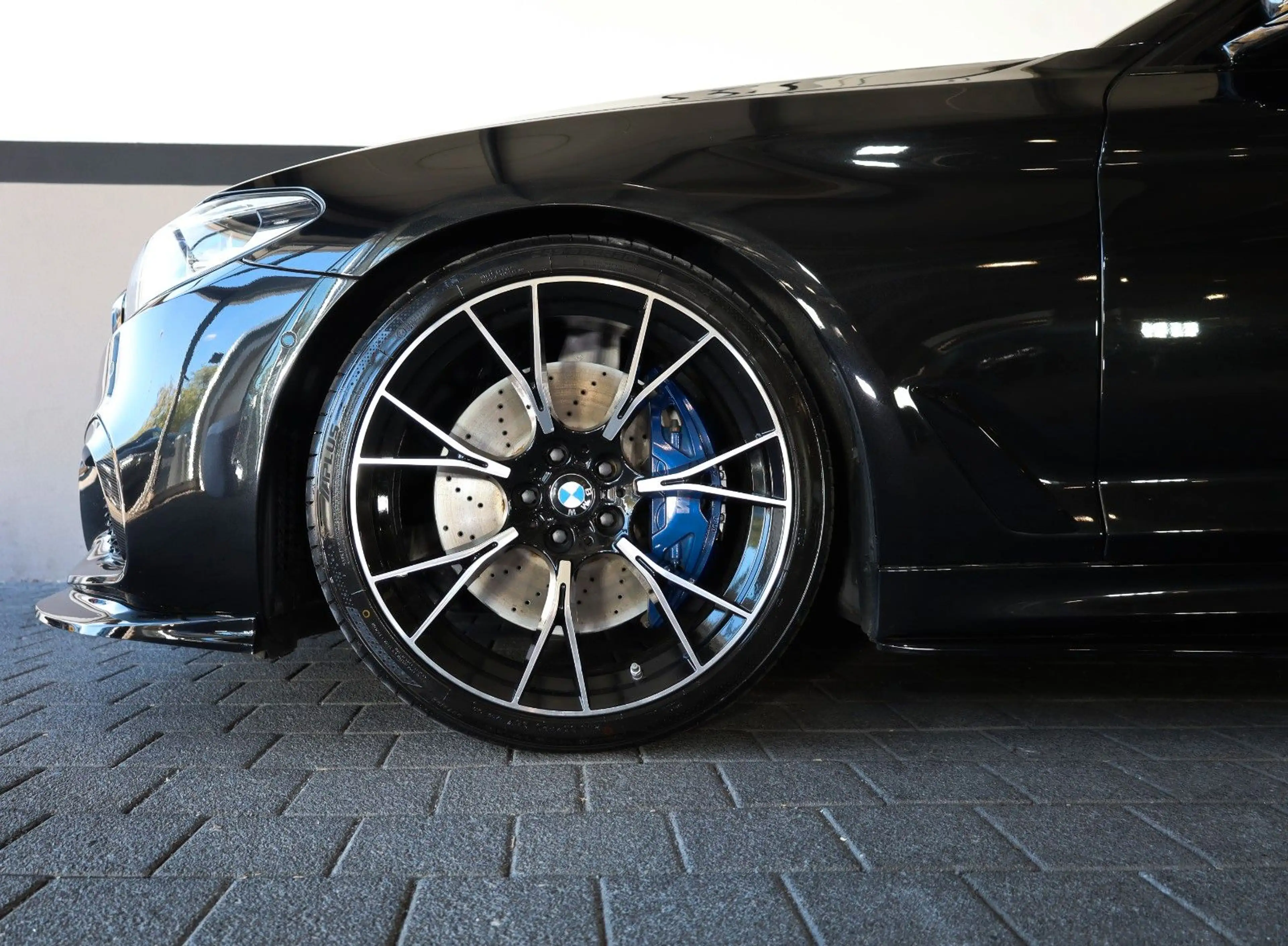 BMW 550 i xDrive/360*/HK/MASSAGE/APPLE/ACC/4xSHZ/R20 — photo 4