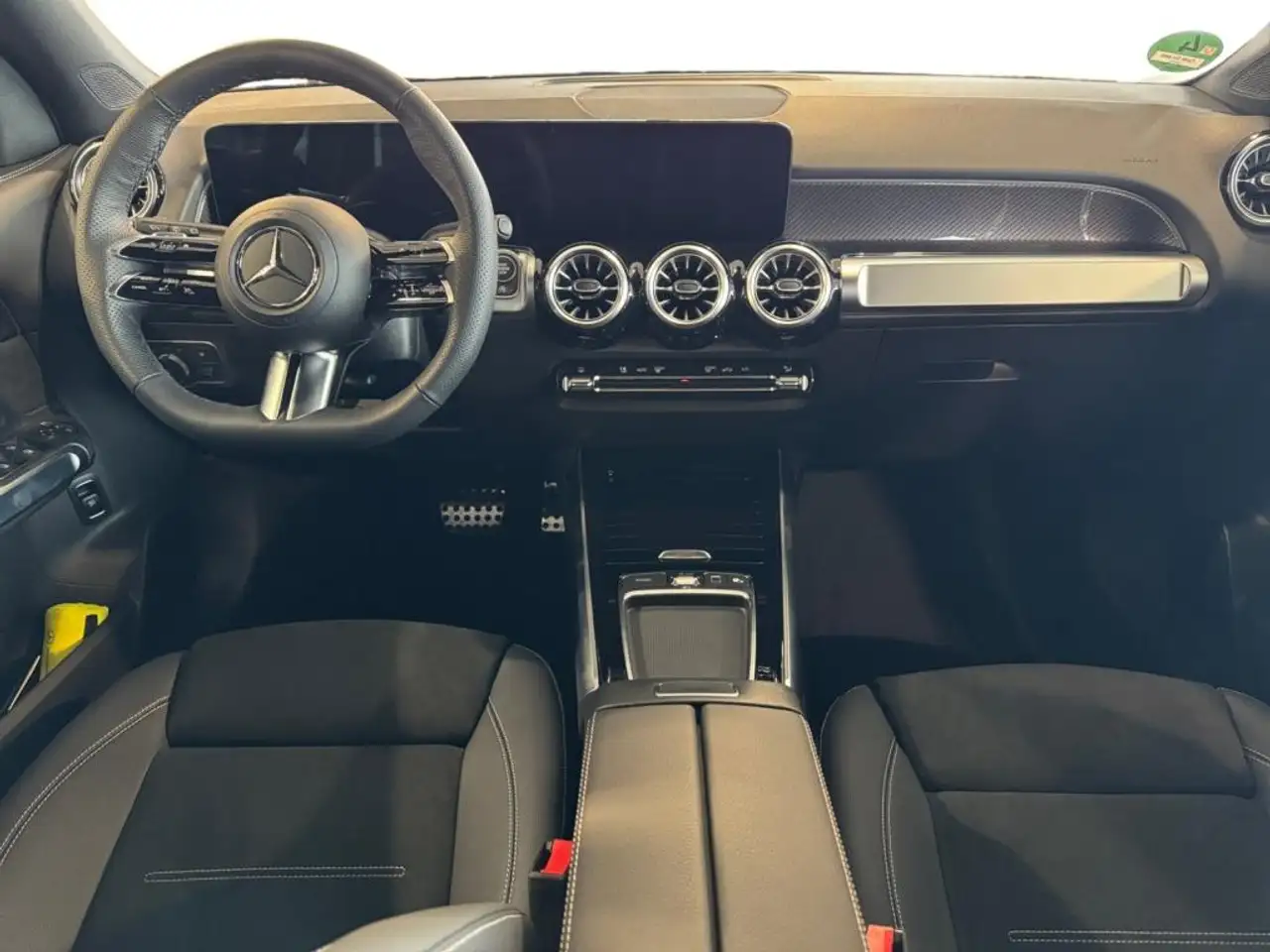 Mercedes-Benz GLB 2026