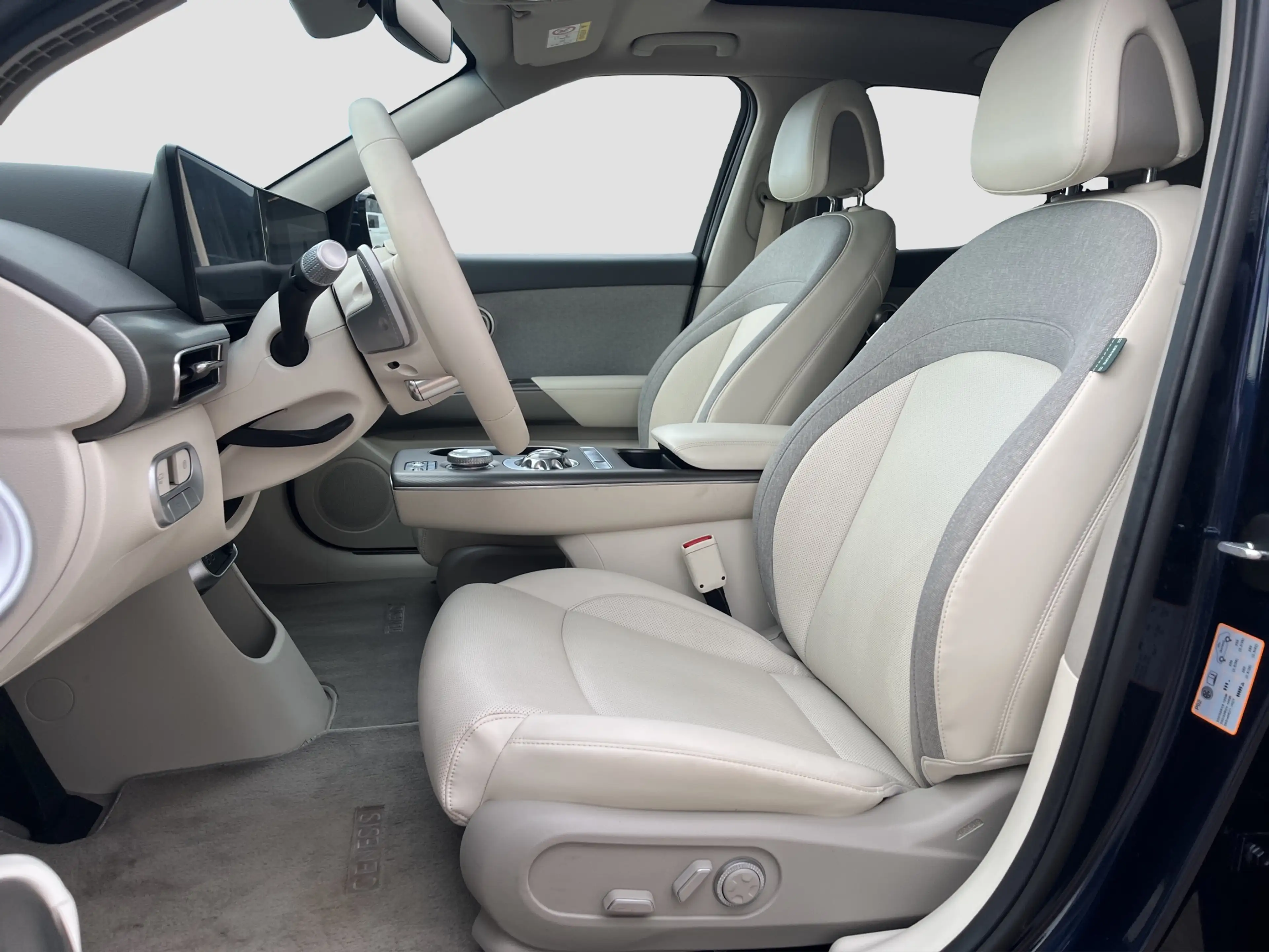 Genesis GV60 77.4kWh 217pk Sport | SOH 100%| 360 graden Camera — photo 17
