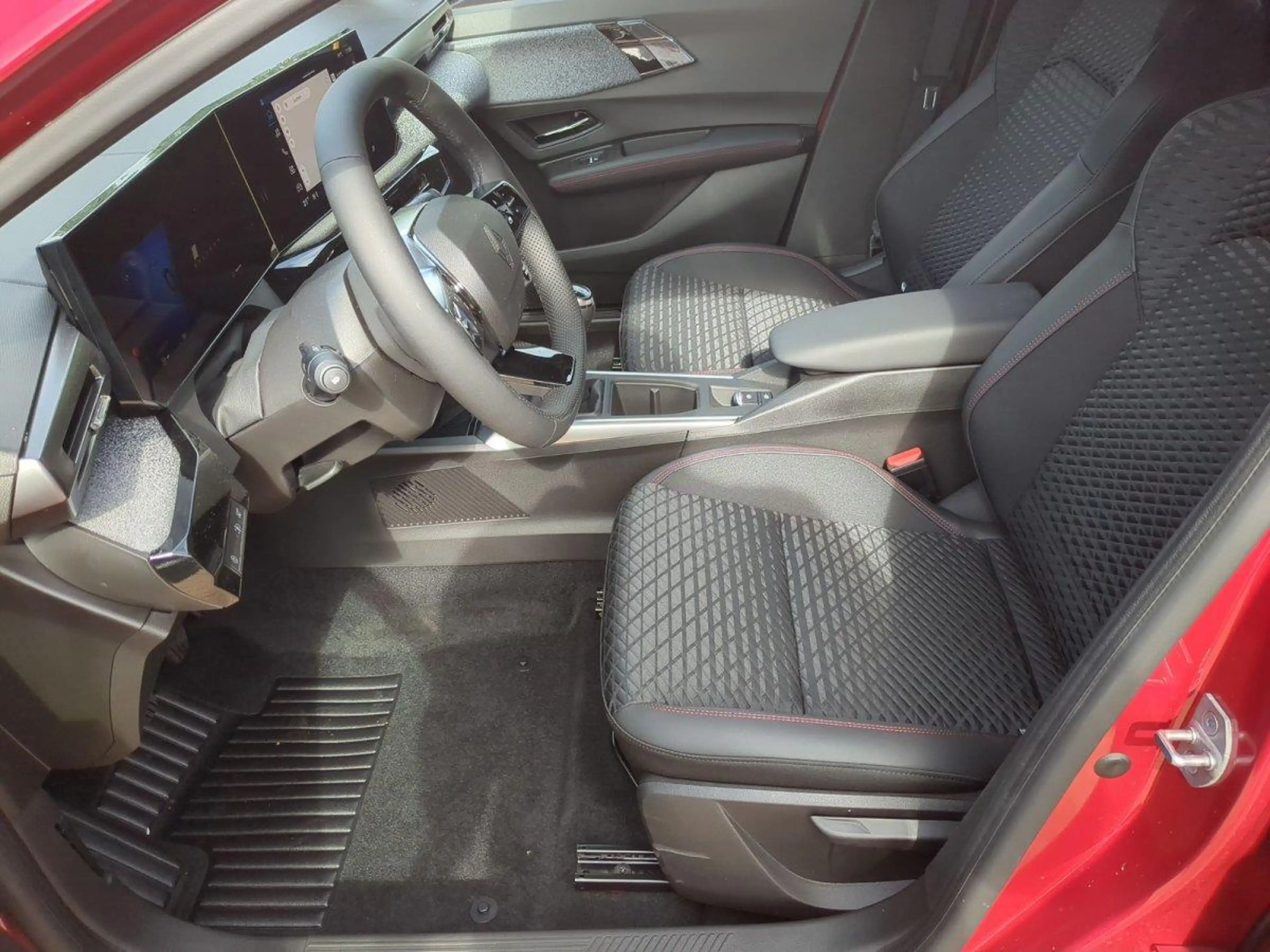 Renault Clio Techno Navi+RFK+Winter-Paket TCe 115 84 kW (114... — photo 4