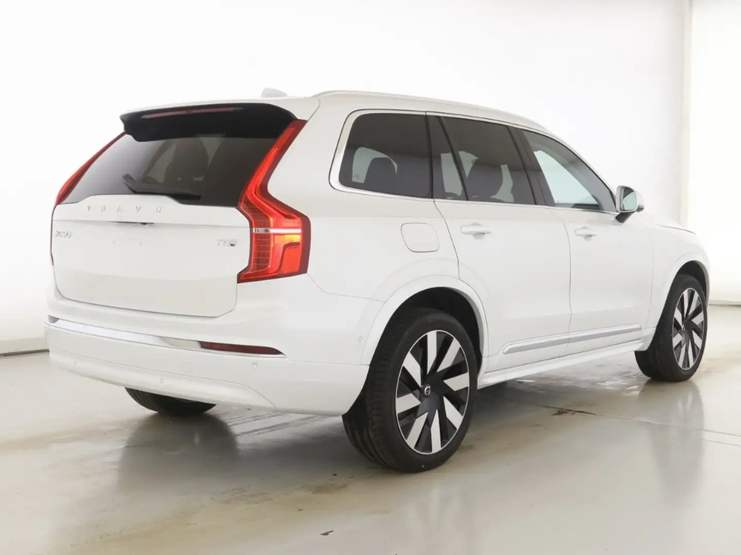 Volvo XC90 Plus Bright Recharge Plug-In Hybrid AWD 7-Sitzer S Weiß - 2