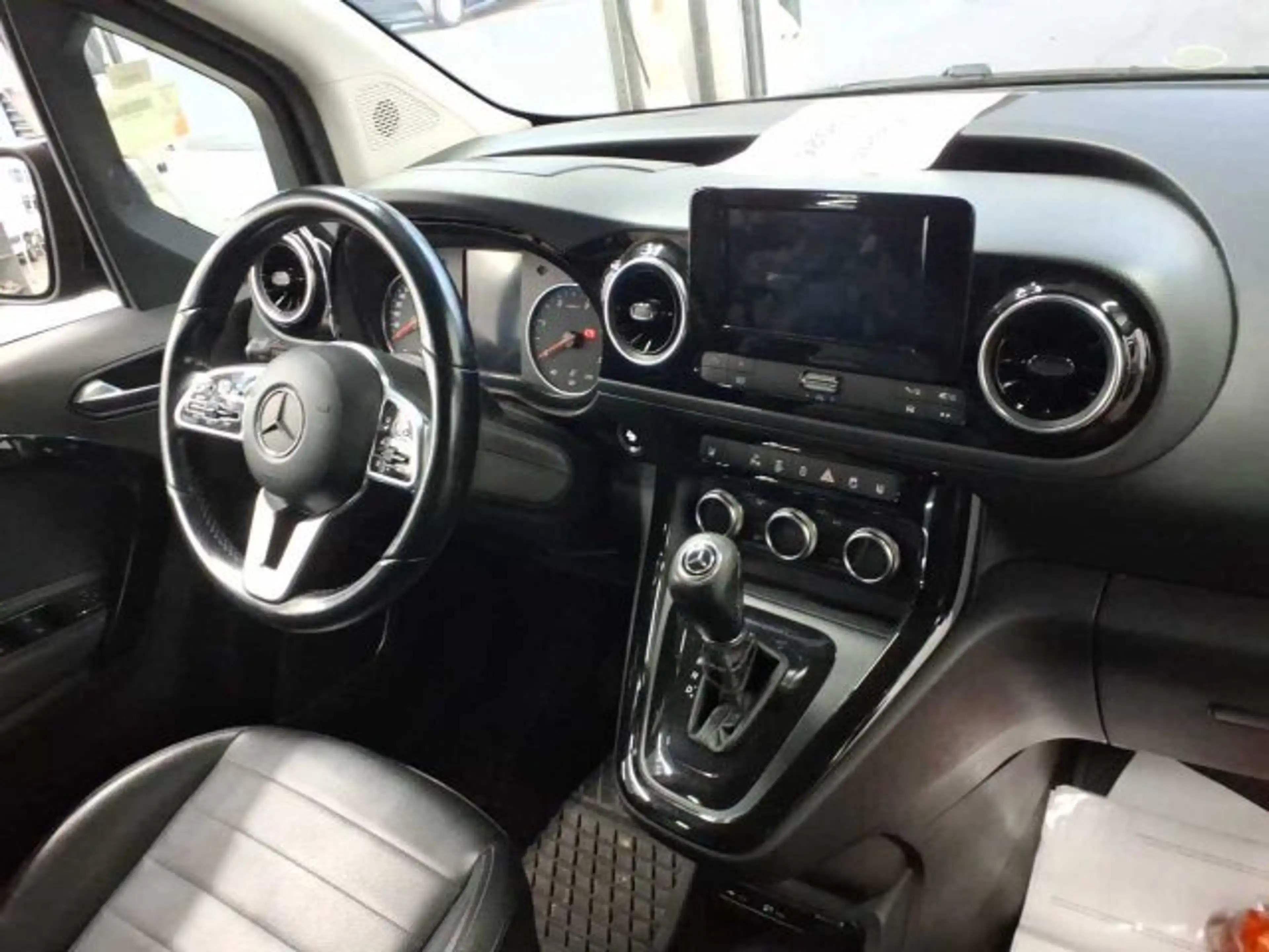 Mercedes-Benz T-Class 160d STYLE/Klima/ Automatik — photo 8