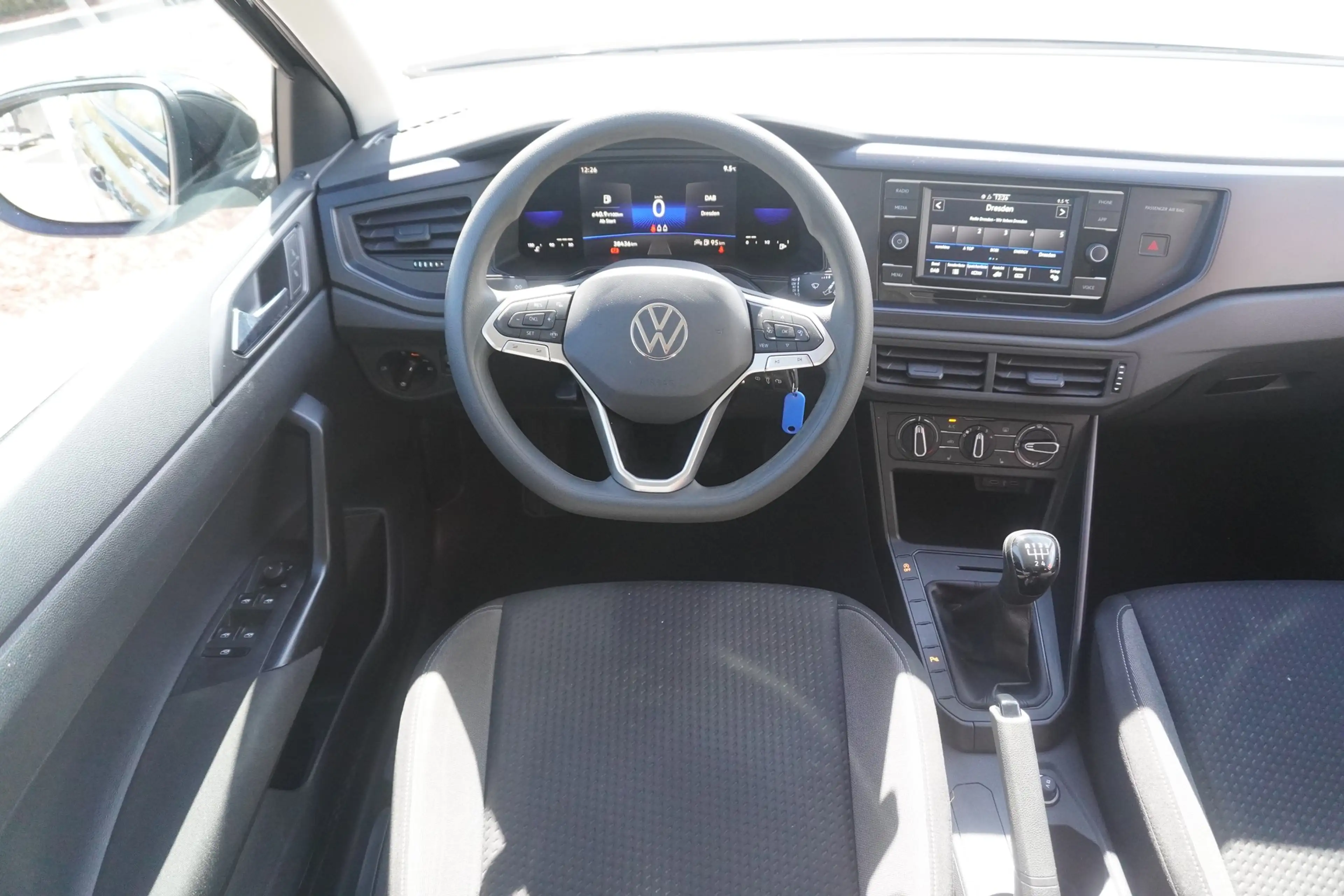 Volkswagen Taigo 1.0 LED Sitzheizung Bluetooth — photo 9