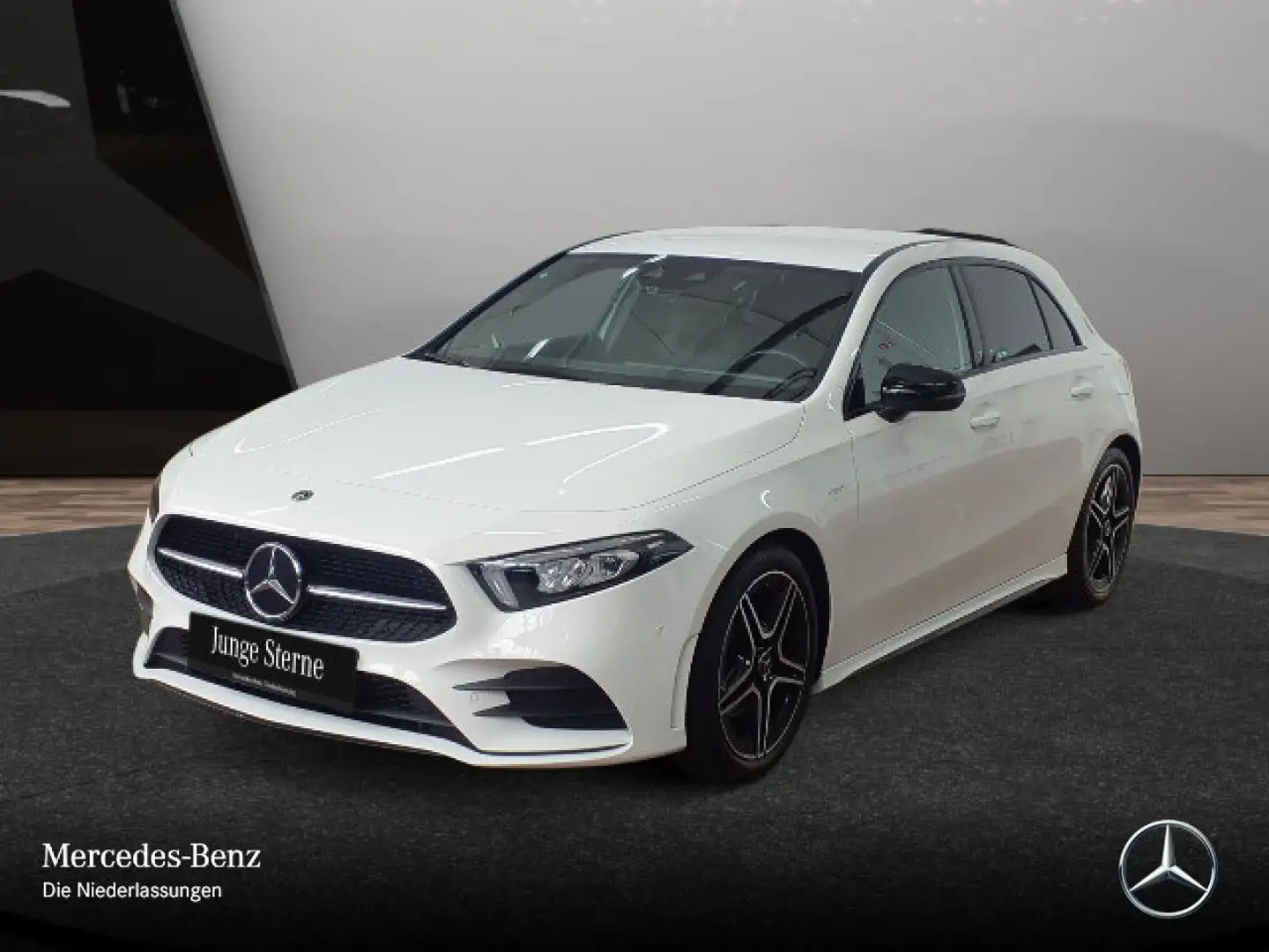 Mercedes-Benz A 200 EDITION 2020+AMG+NIGHT+LED+7G Weiß - 2