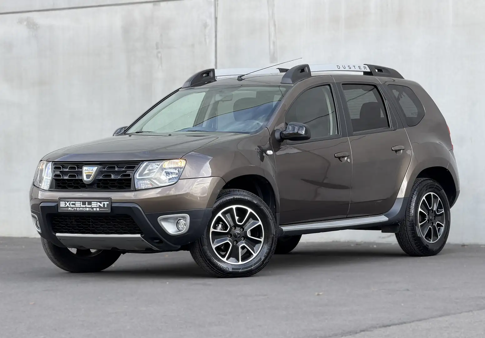 Dacia Duster 1.2 TCe 4x2 Prestige/GPS/AIRCO/BLUETOOTH/GARANTIE Braun - 1