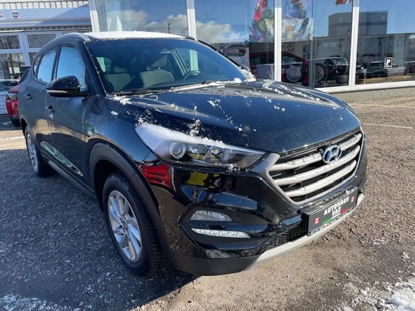 Hyundai TUCSON blue Passion 2WD Schwarz - 2