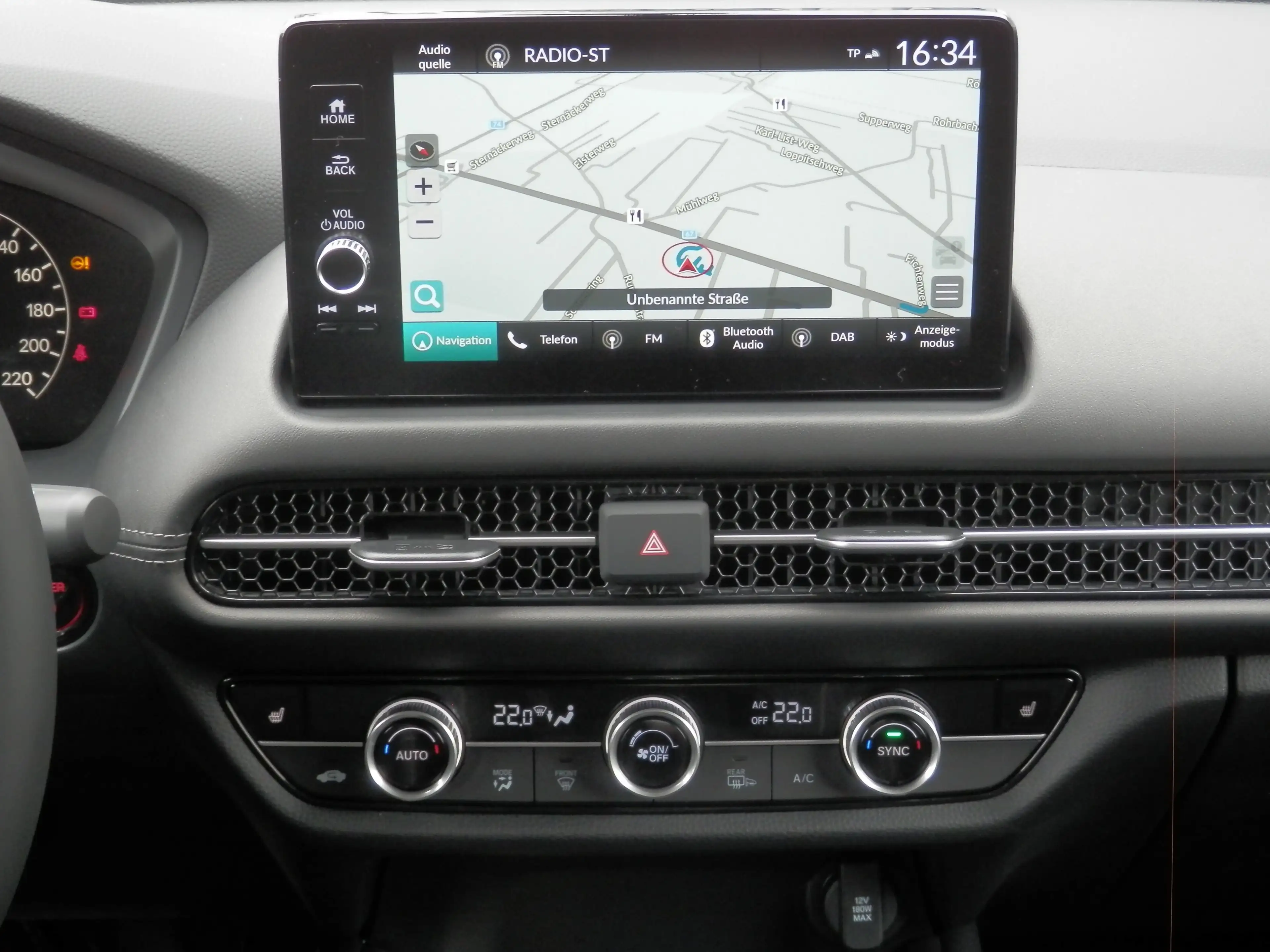 Honda ZR-V 2,0 i-MMD Hybrid Sport Aut. — photo 8