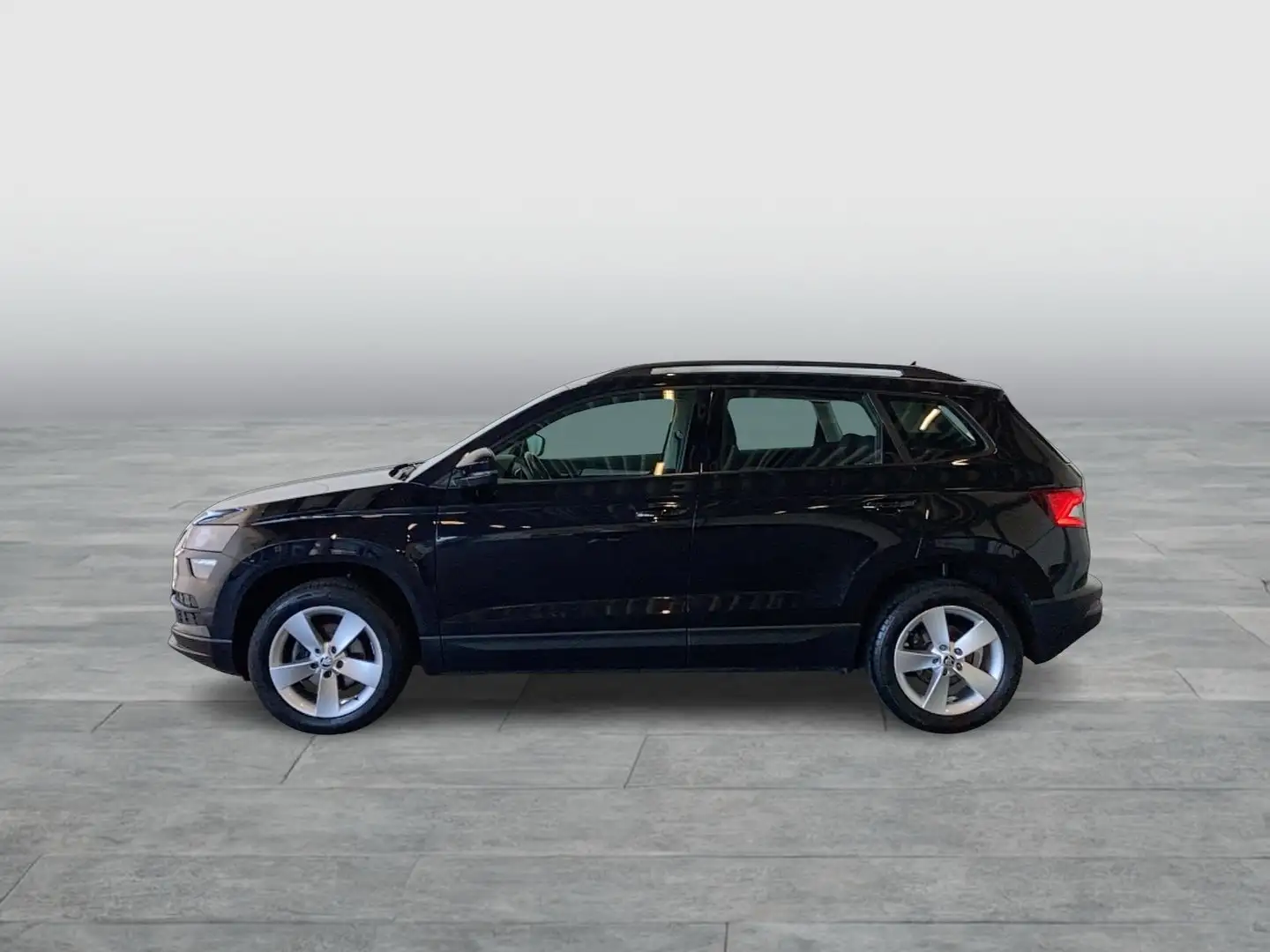 Skoda Karoq Ambition SC TDI DSG Schwarz - 2