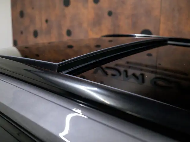 Porsche Cayenne view 11
