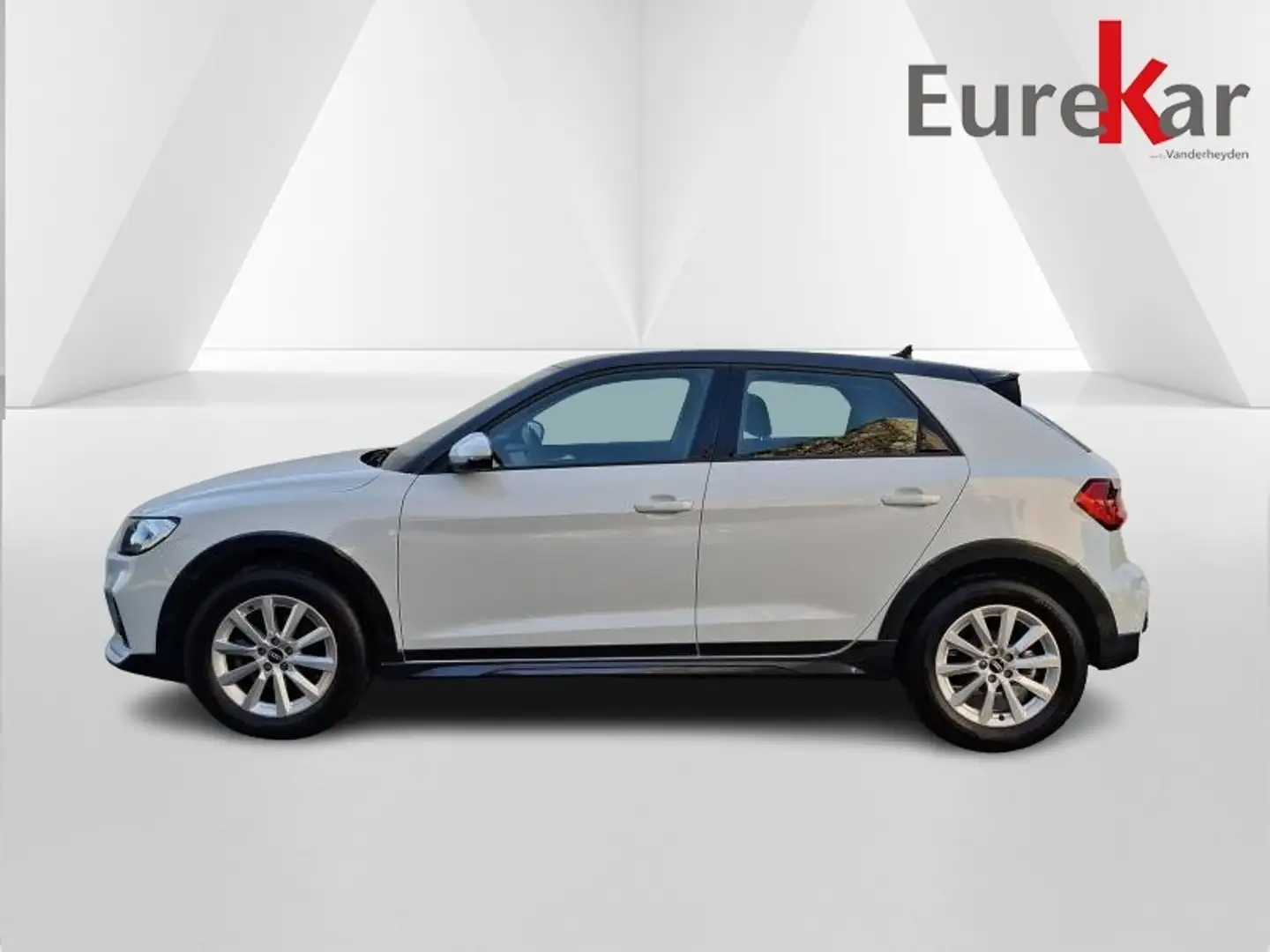 Audi A1 1.0 CITYCARVER 30 TFSI Busines Alb - 2