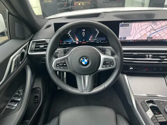 BMW 4 Series view 8