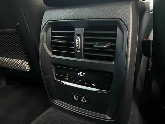 BMW 4 Series view 6
