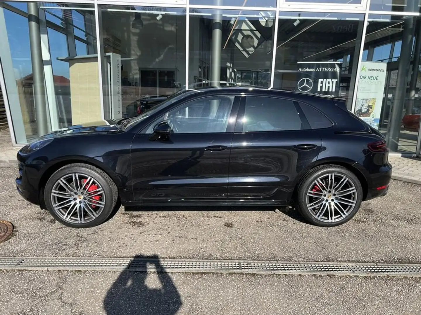 Porsche Macan ° GTS ° Approved-Garantie ° TOP Zustand ° Schwarz - 2