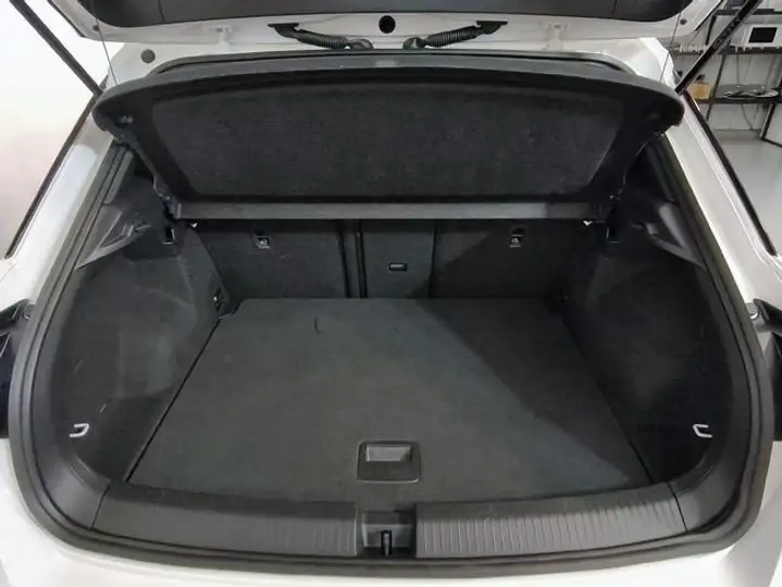 Volkswagen T-Roc 2022, foto 9