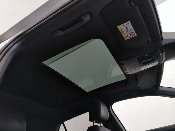 Volkswagen T-Roc 2022, foto 11