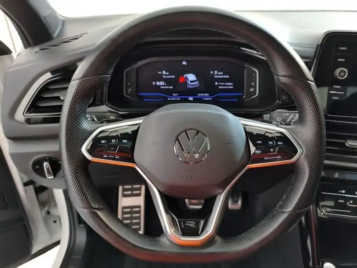 Volkswagen T-Roc 2022, foto 14