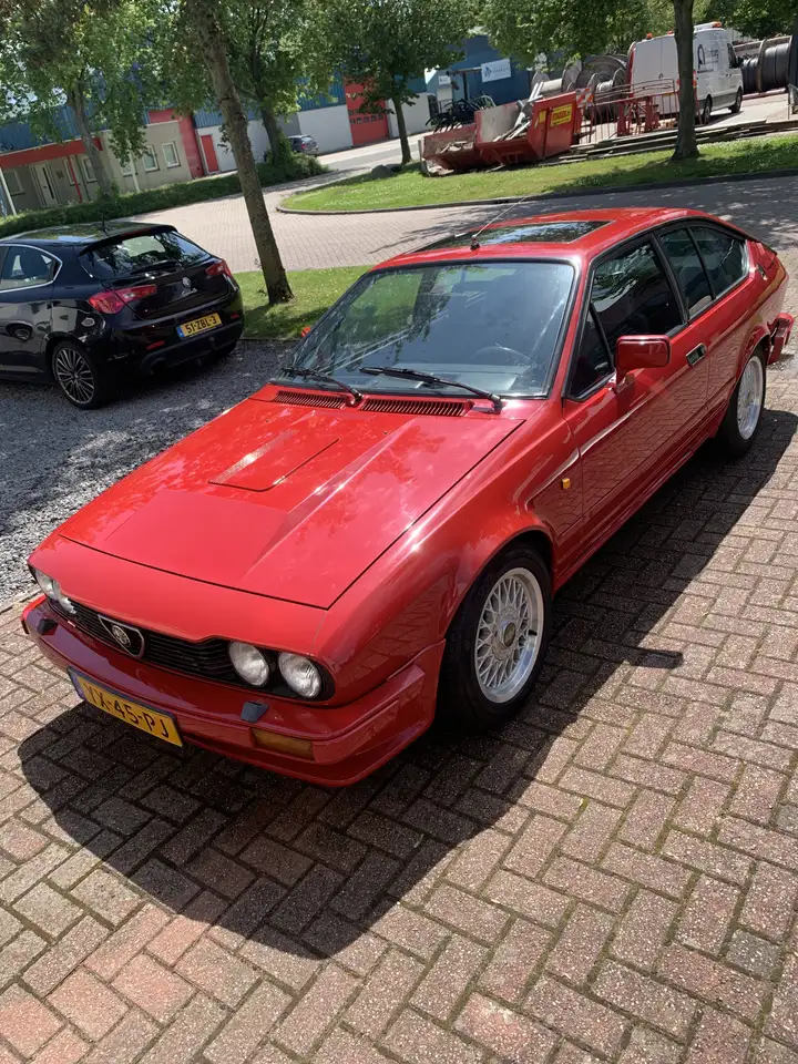 Alfa Romeo Gtv6 3.0, foto 3