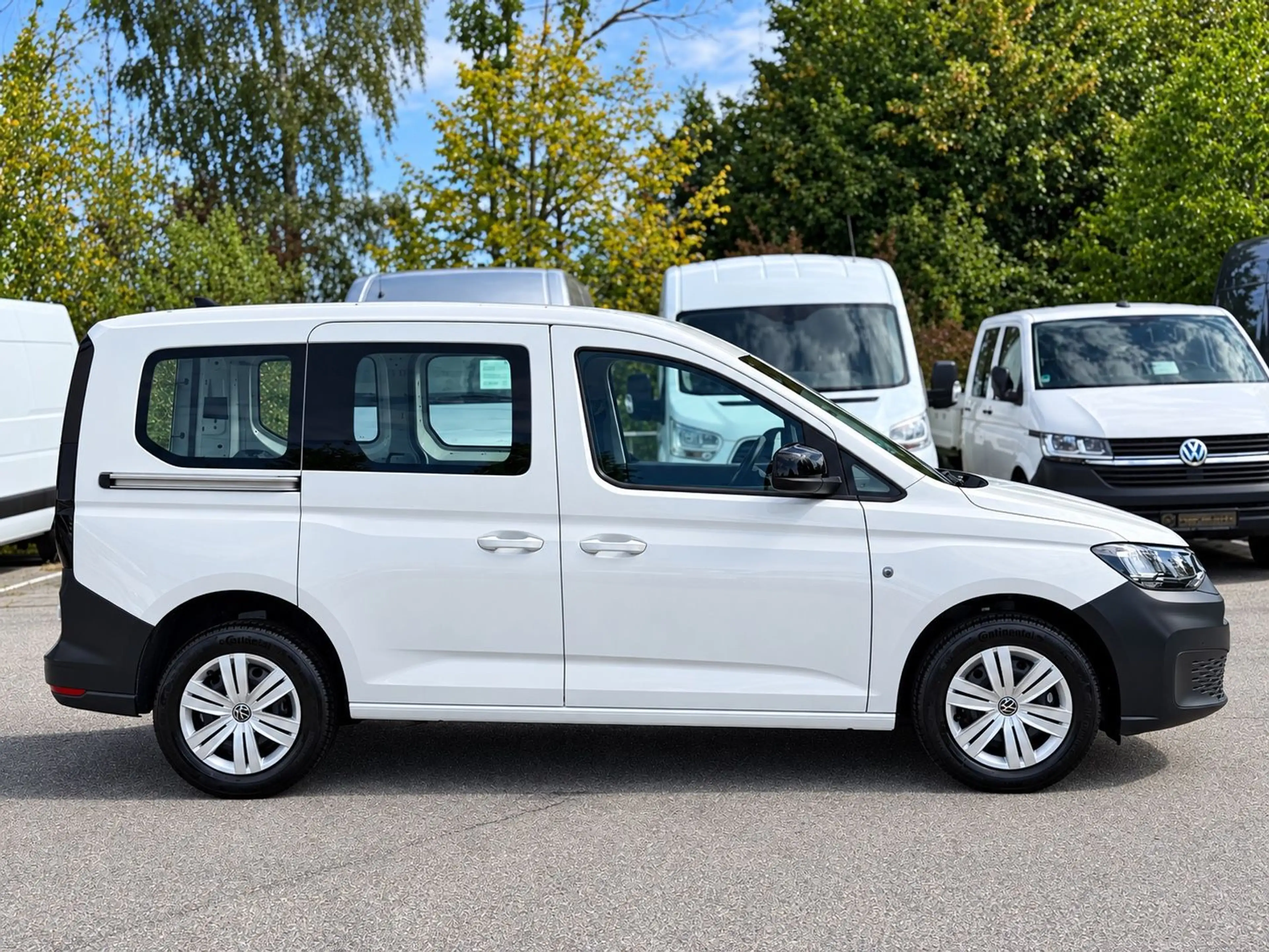 Volkswagen Caddy Cargo DSG KLIMA NAVI ACC STDHZ 1HAND SHZ — photo 4