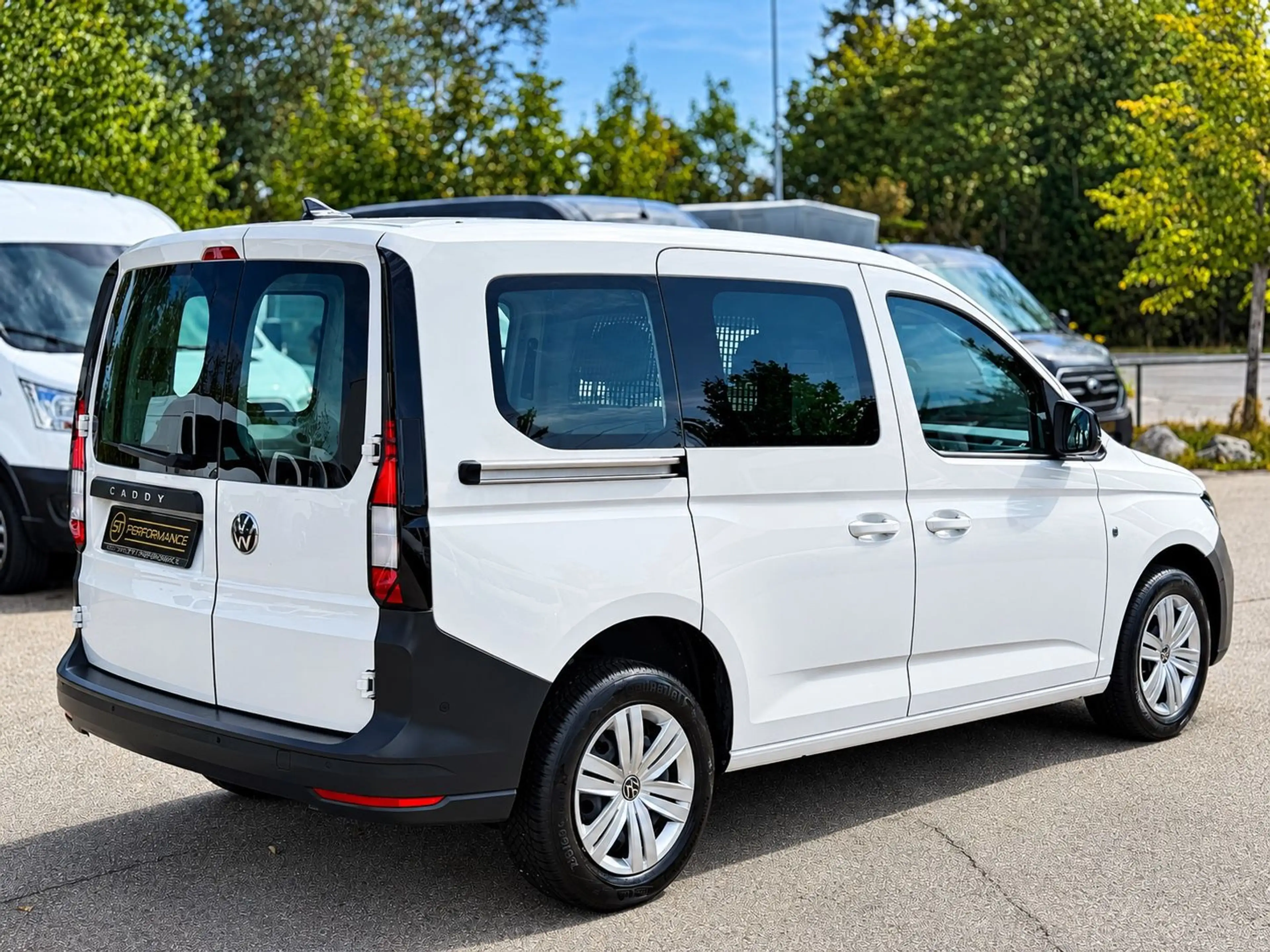 Volkswagen Caddy Cargo DSG KLIMA NAVI ACC STDHZ 1HAND SHZ — photo 5