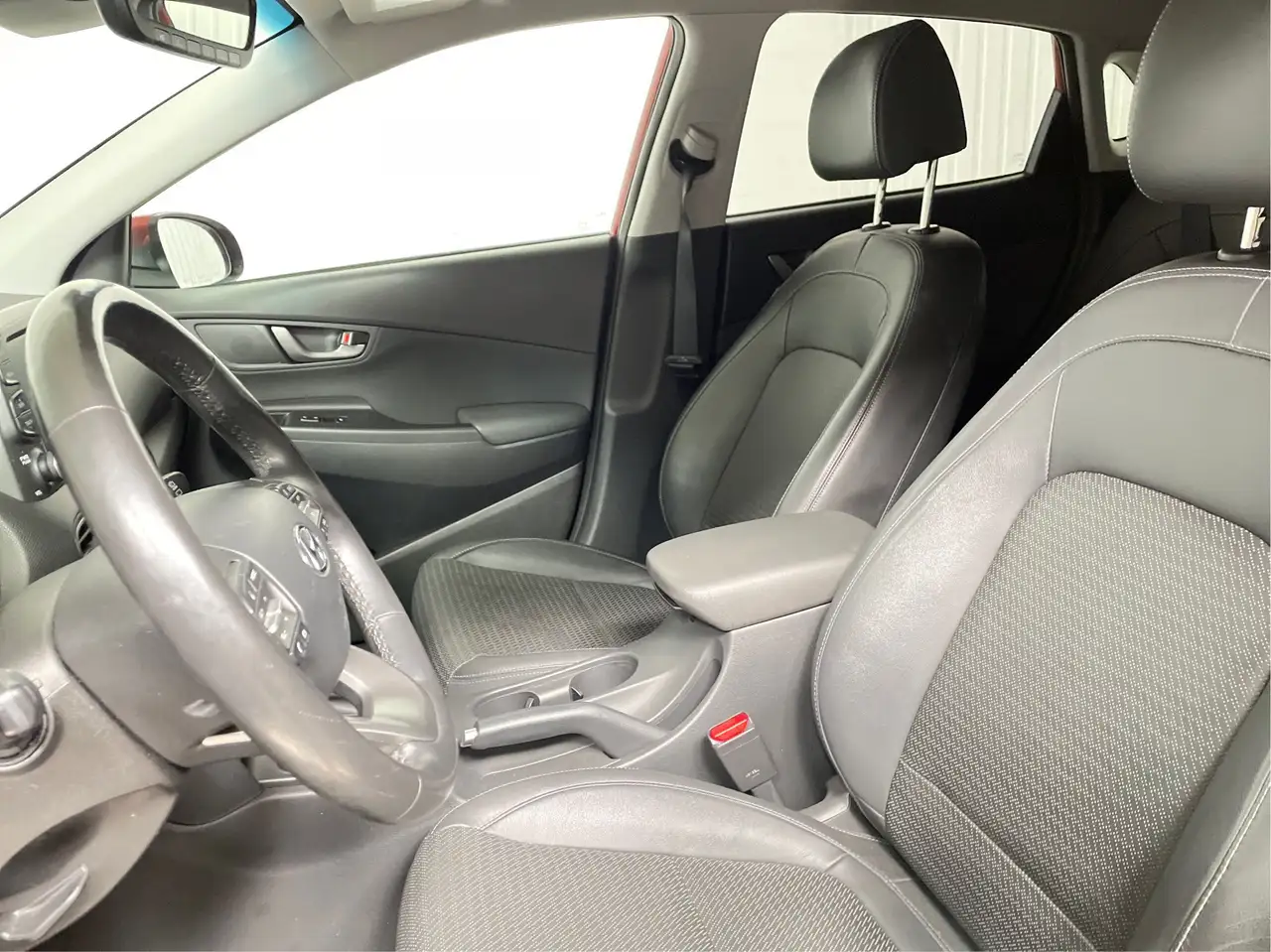 Hyundai KONA fotografie Hyundai KONA
