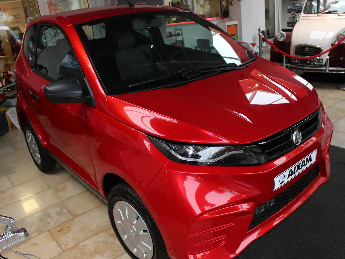Aixam City CITY PACK E5+ Neufahrzeug DIESEL Rot - 2