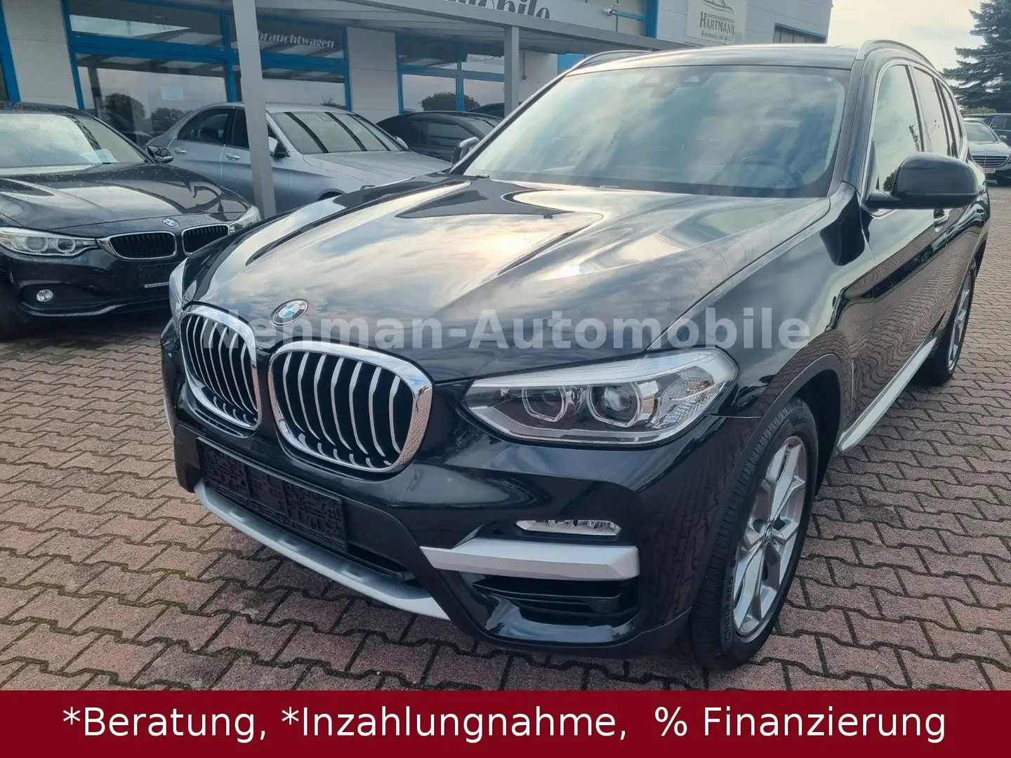 BMW X3 xDrive 20 d xLine Schwarz - 1