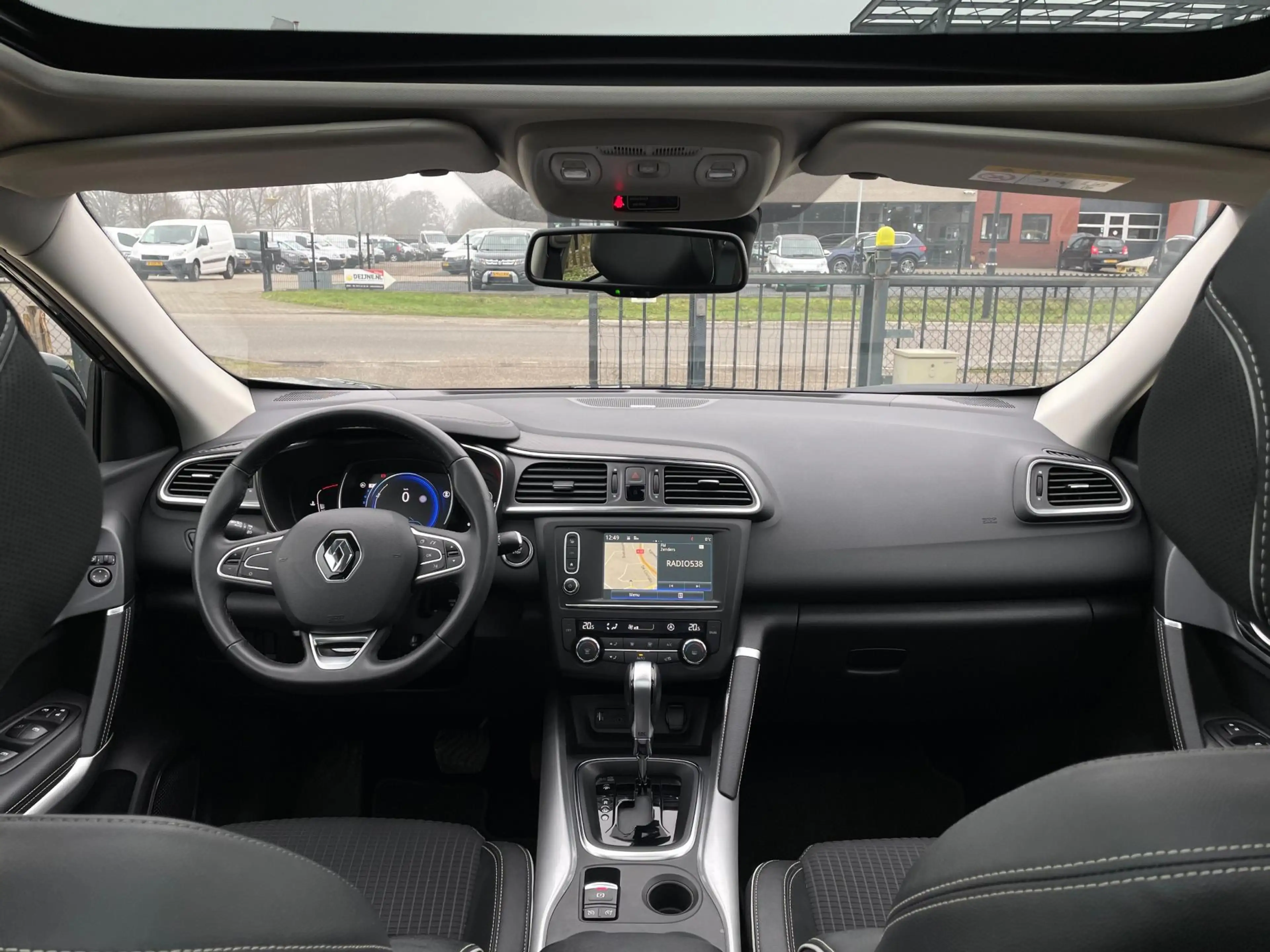 Renault Kadjar 1.2 TCe Bose AUTOMAAT, Panorama, 19 inch, LED — photo 16