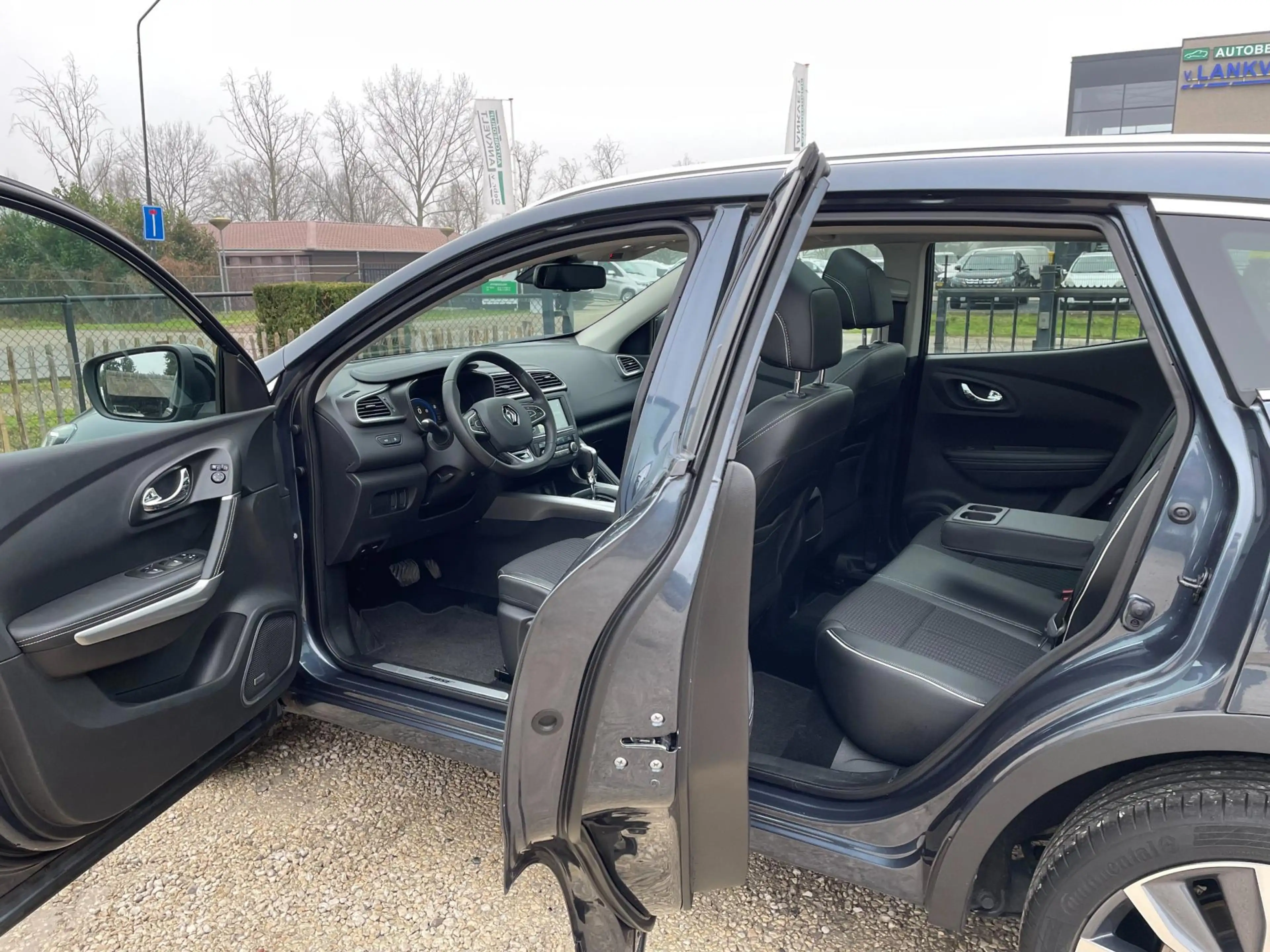 Renault Kadjar 1.2 TCe Bose AUTOMAAT, Panorama, 19 inch, LED — photo 23