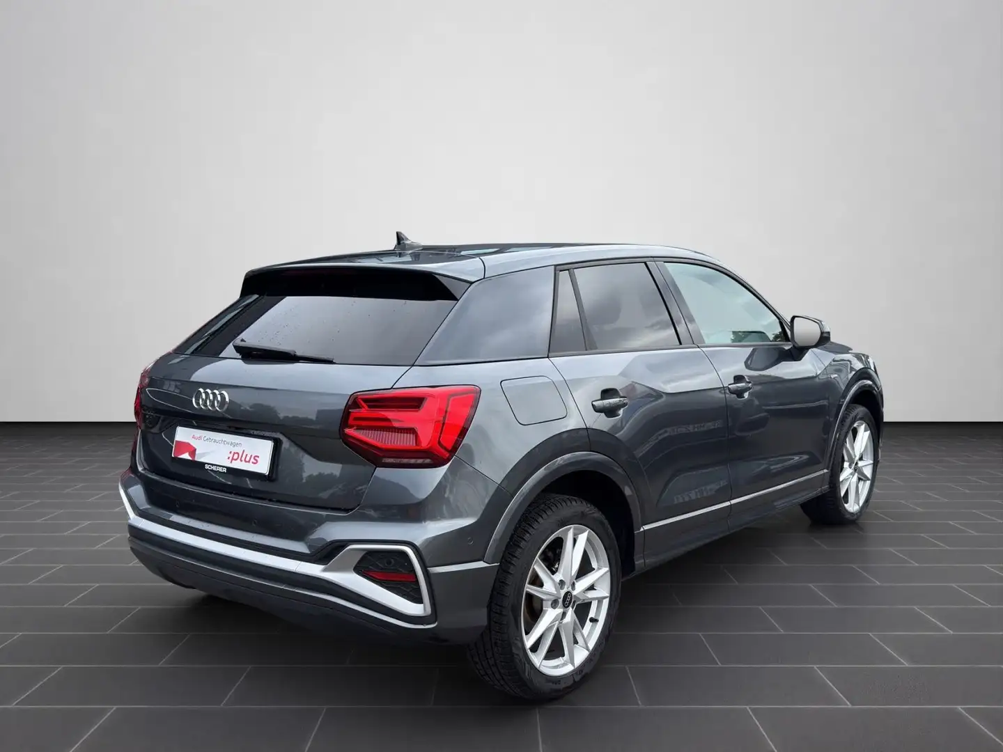 Audi Q2 35 TFSI S line S tronic MATRIX PANO KAMERA Gris - 2