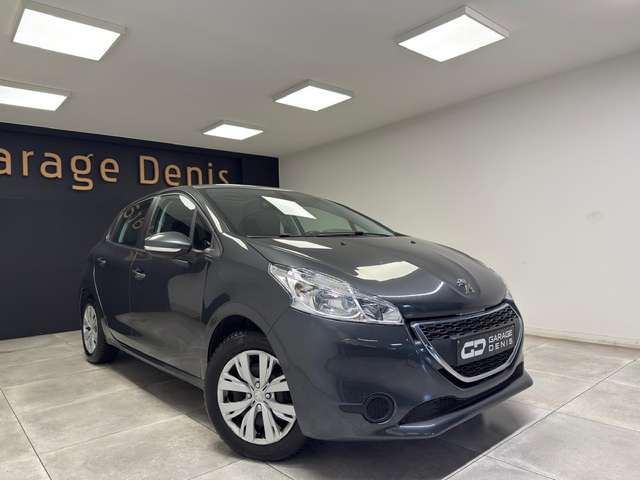 Peugeot 208 — photo 3
