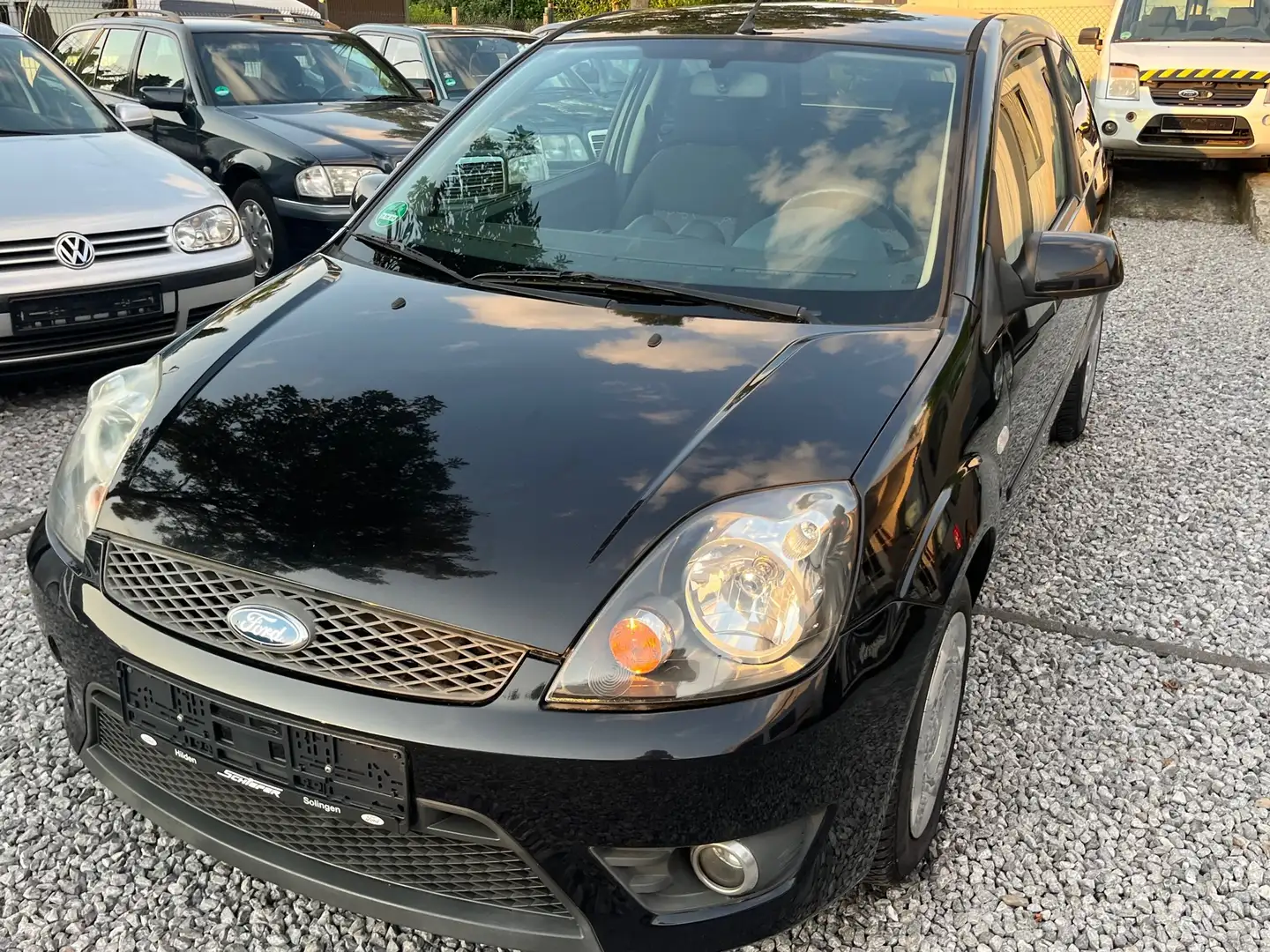 Ford Fiesta 1.3 Fun X Klima, TÜV neu... Schwarz - 2