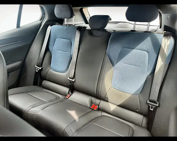 Volvo Ex30 view 13