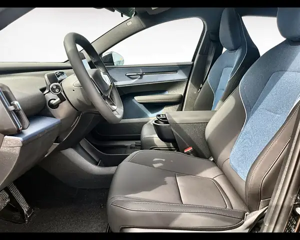Volvo Ex30 view 9
