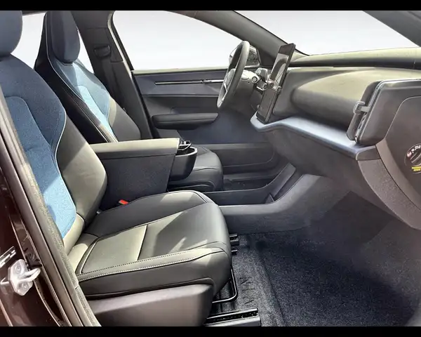 Volvo Ex30 view 14