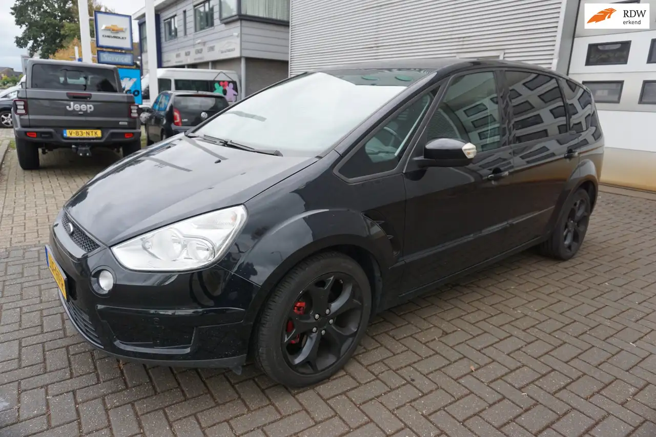 Ford S-Max