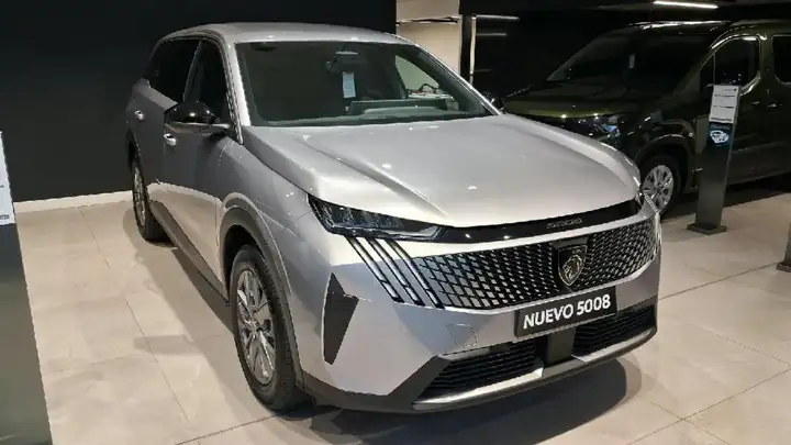 Peugeot 5008 2026