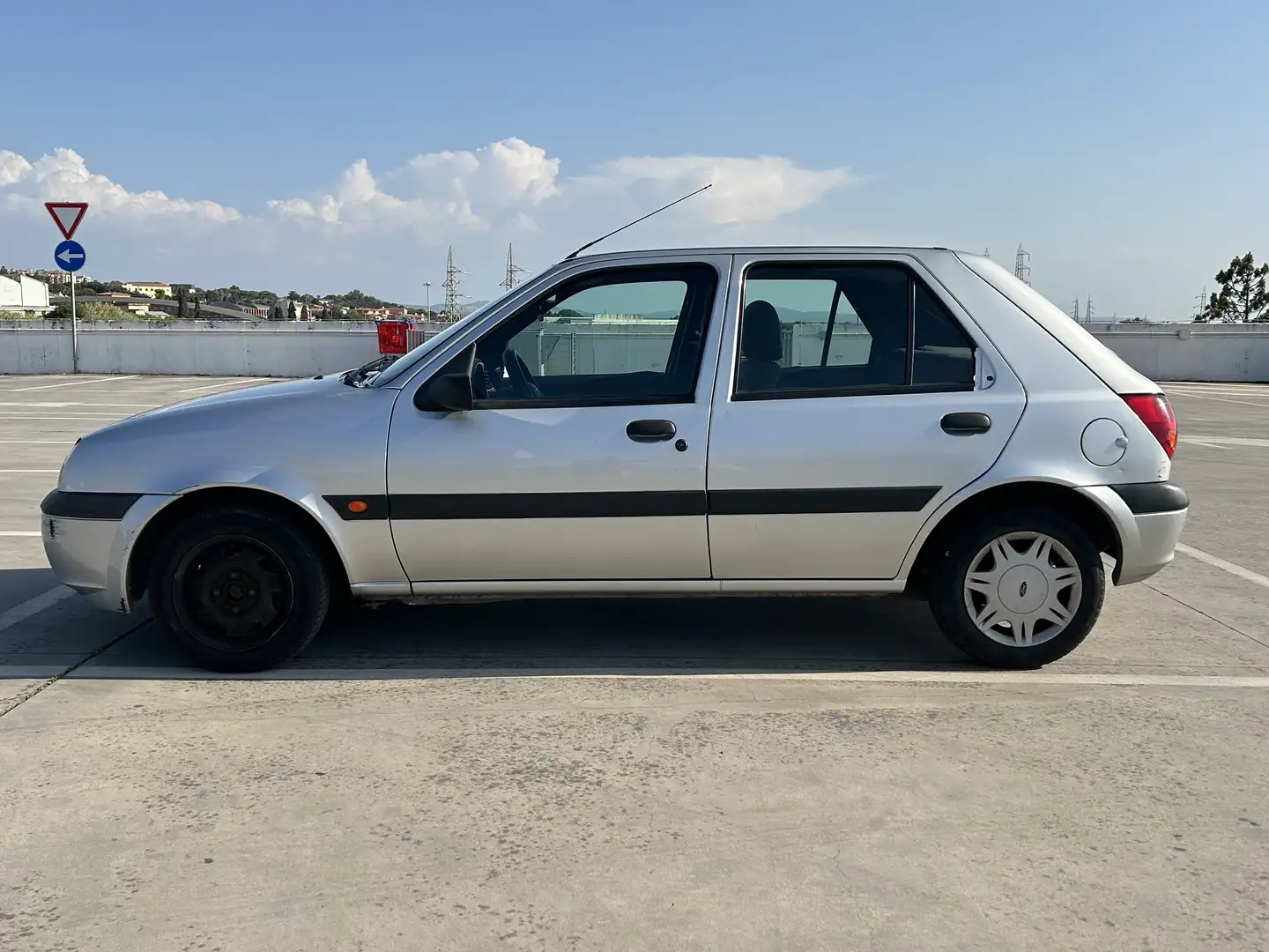 Ford Fiesta 5p 1.2 16v Ghia - 2