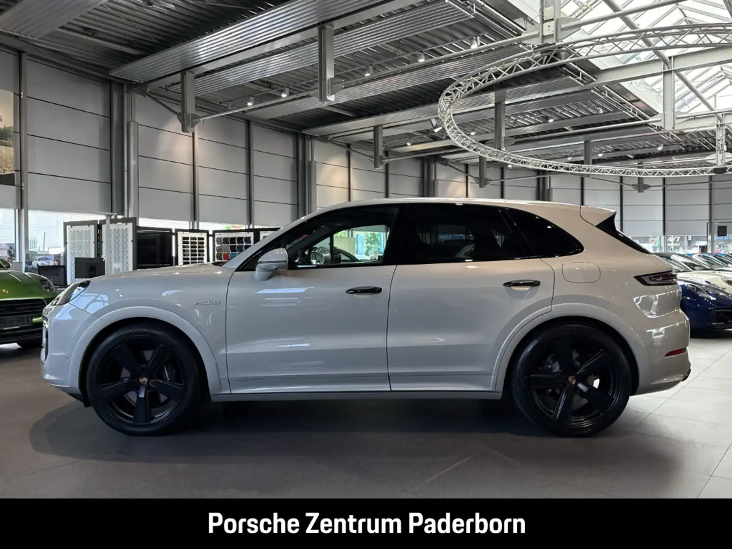 Porsche Cayenne E-Hybrid Cashmerebeige BOSE Panoramadach Beige - 2